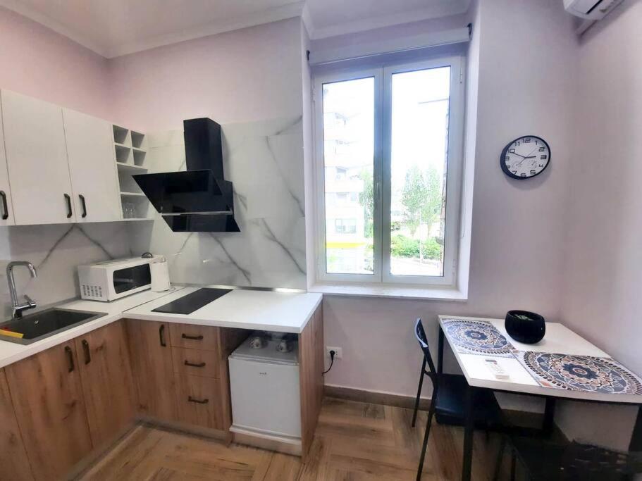 Tirana Studio - St.Dinamo-1