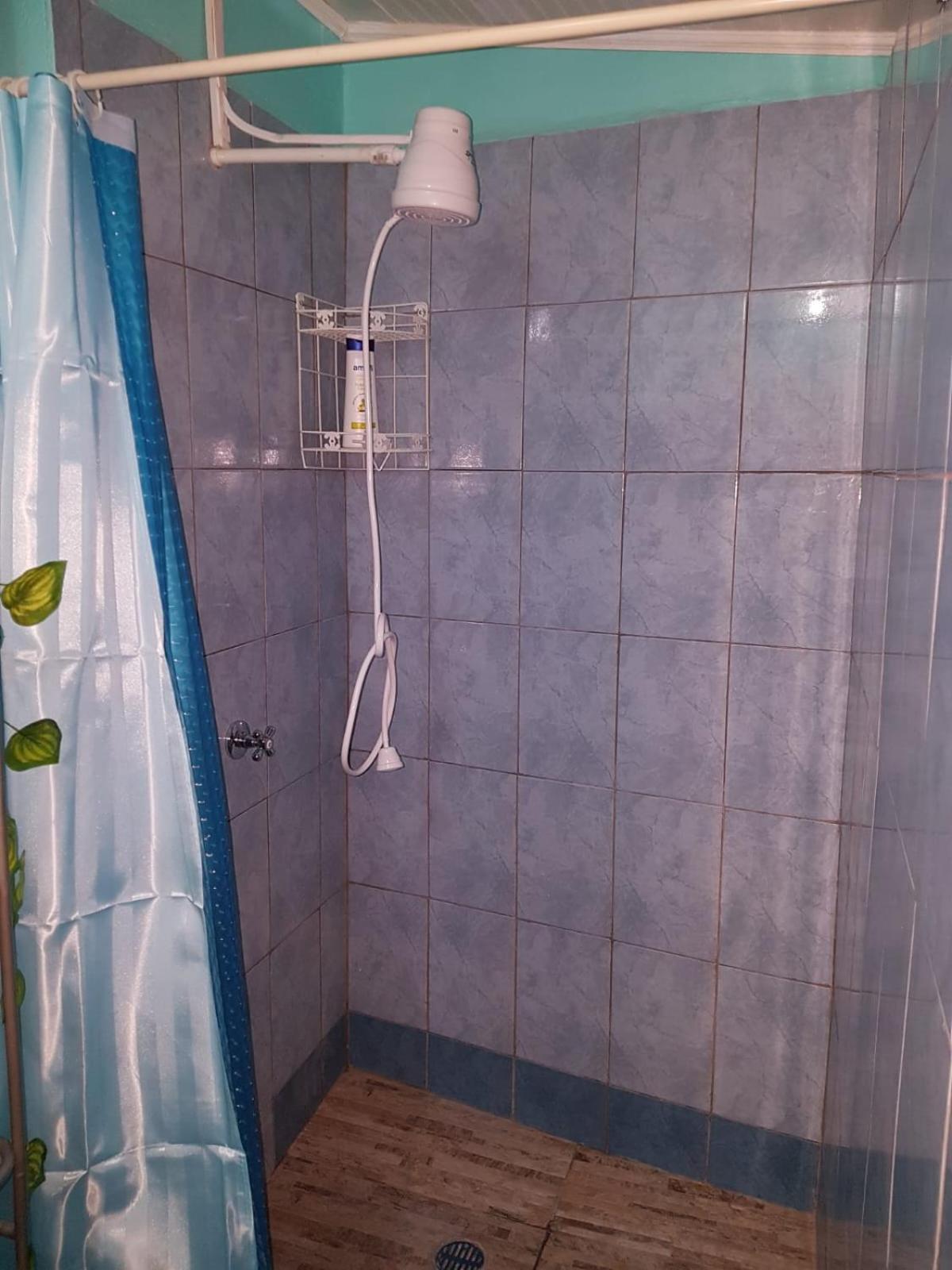 Salz Cozy Inn