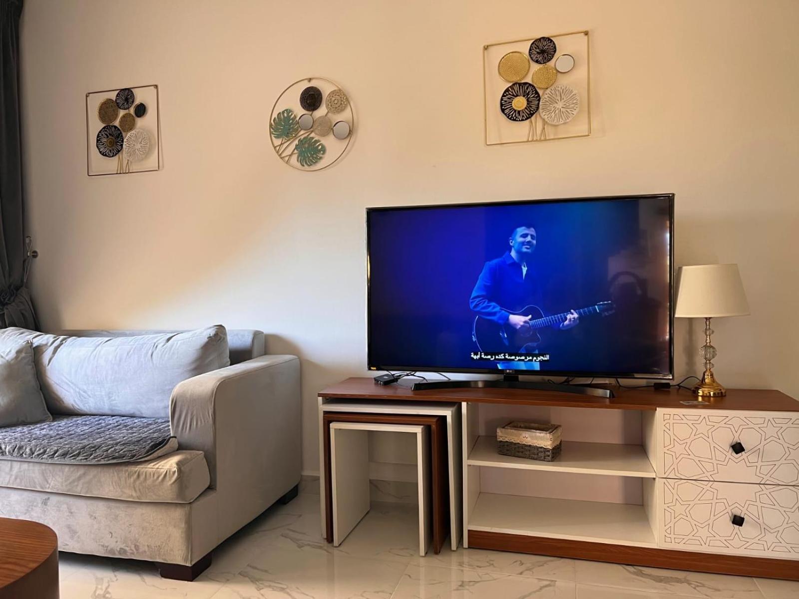 Luxury Apartment with Garden at Madinaty