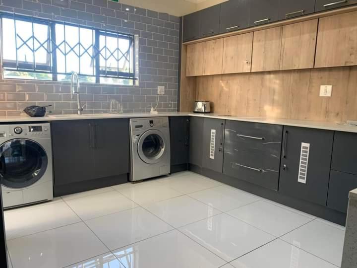 Raddison Grey view 5