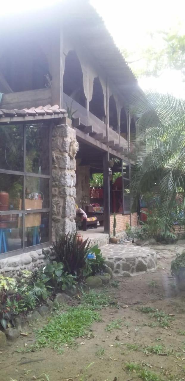 Shiva house