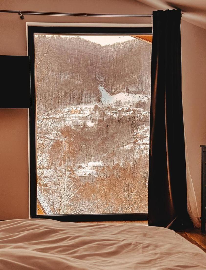 Bran Mountain Living