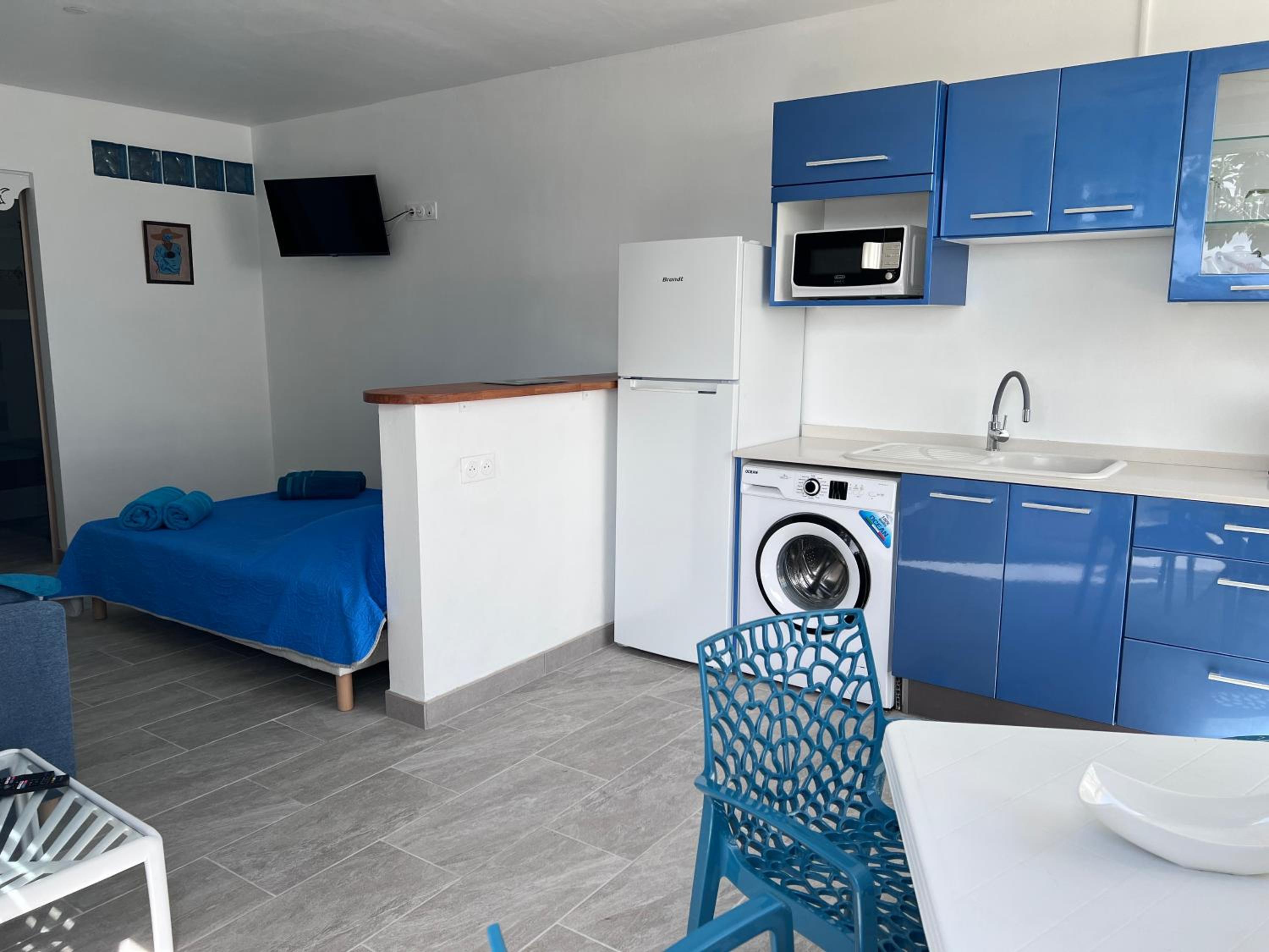 Appartement Sainte-Luce - Jacuzzi Privé et Vue sur le Diamant view 4