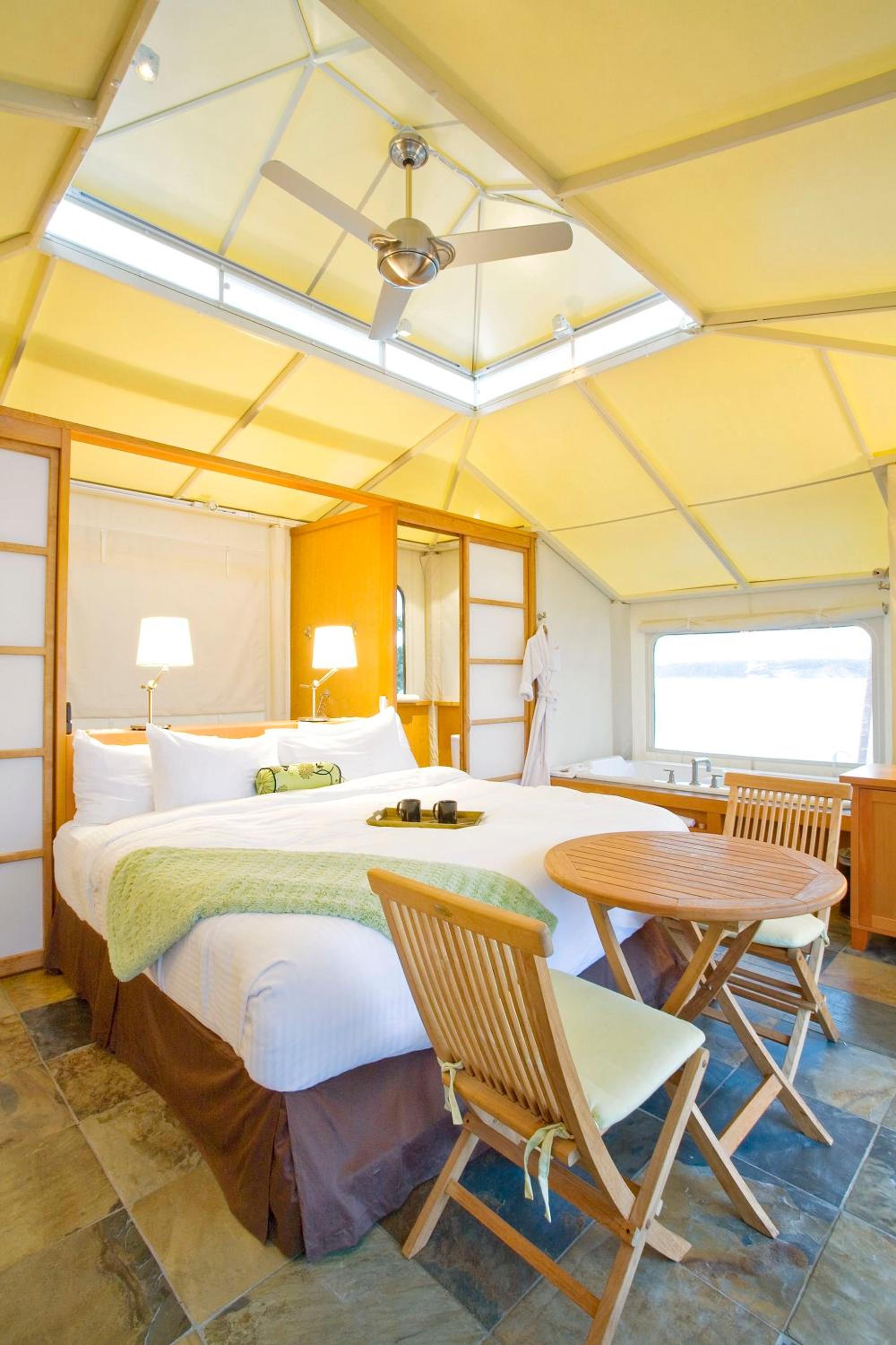 Rockwater Secret Cove Resort