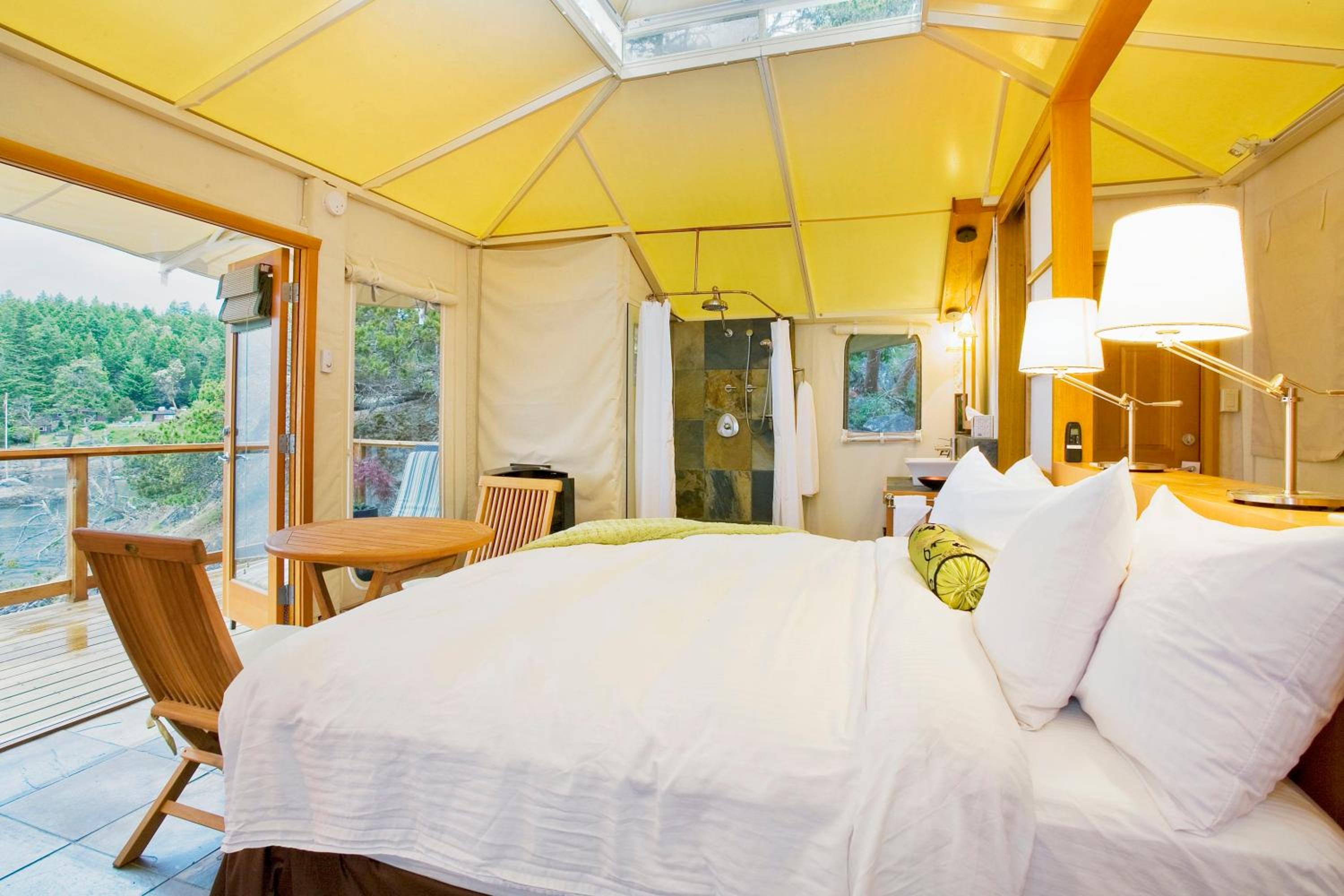 Rockwater Secret Cove Resort