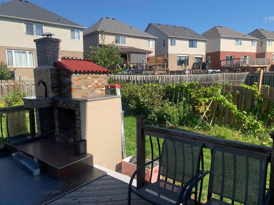 Kitchener Vacations - Comfortable Modern Room near YKF Airport III - Property Image 8