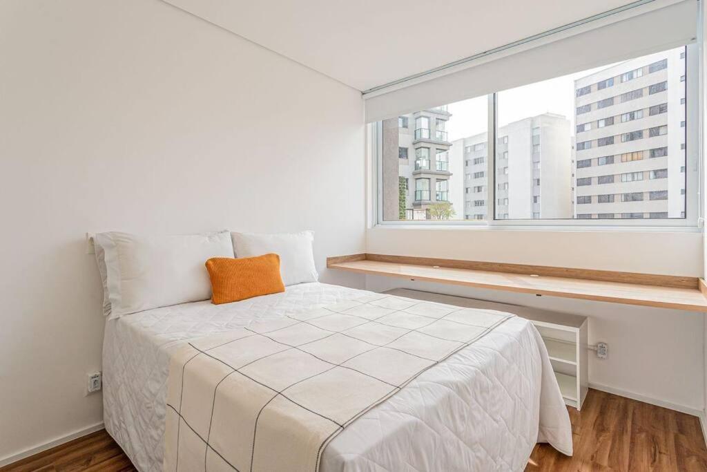 Apt. inteiro recém-reformado - Vila Madalena