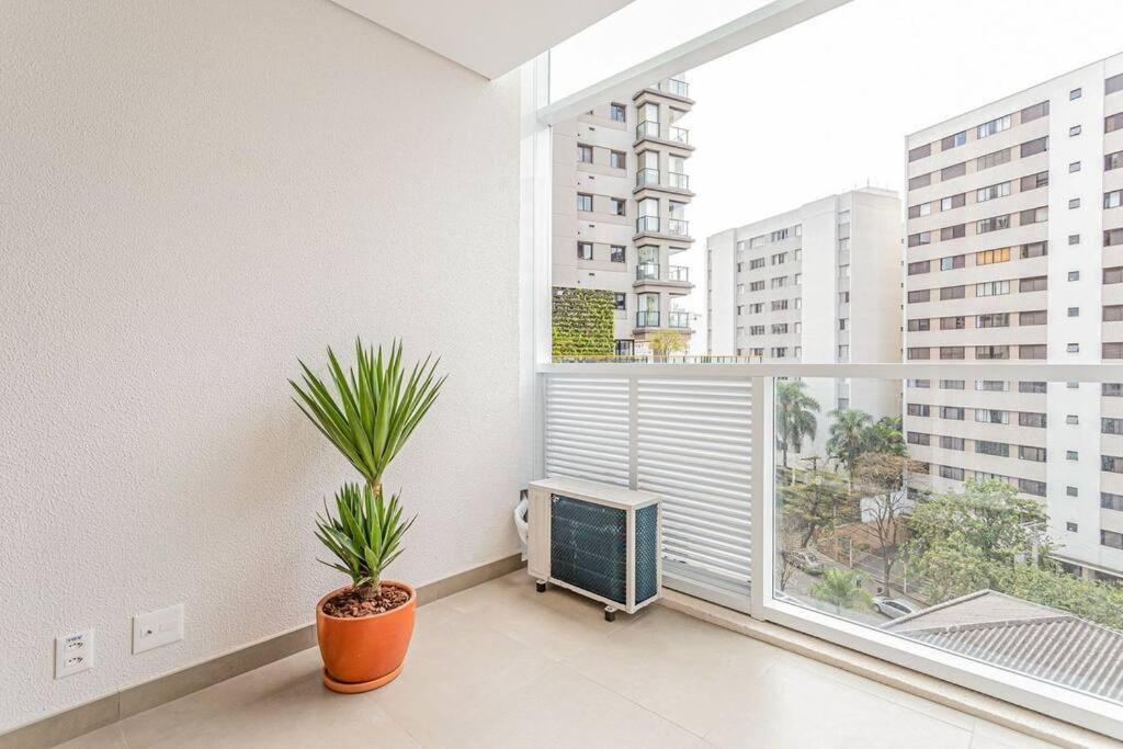 Apt. inteiro recém-reformado - Vila Madalena