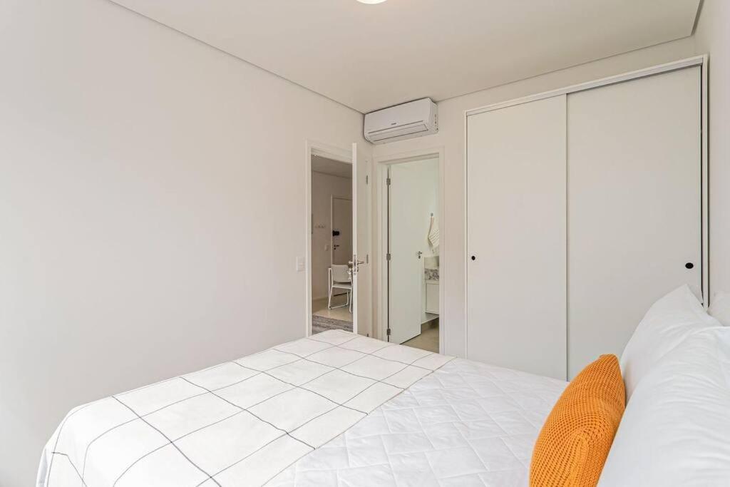 Apt. inteiro recém-reformado - Vila Madalena