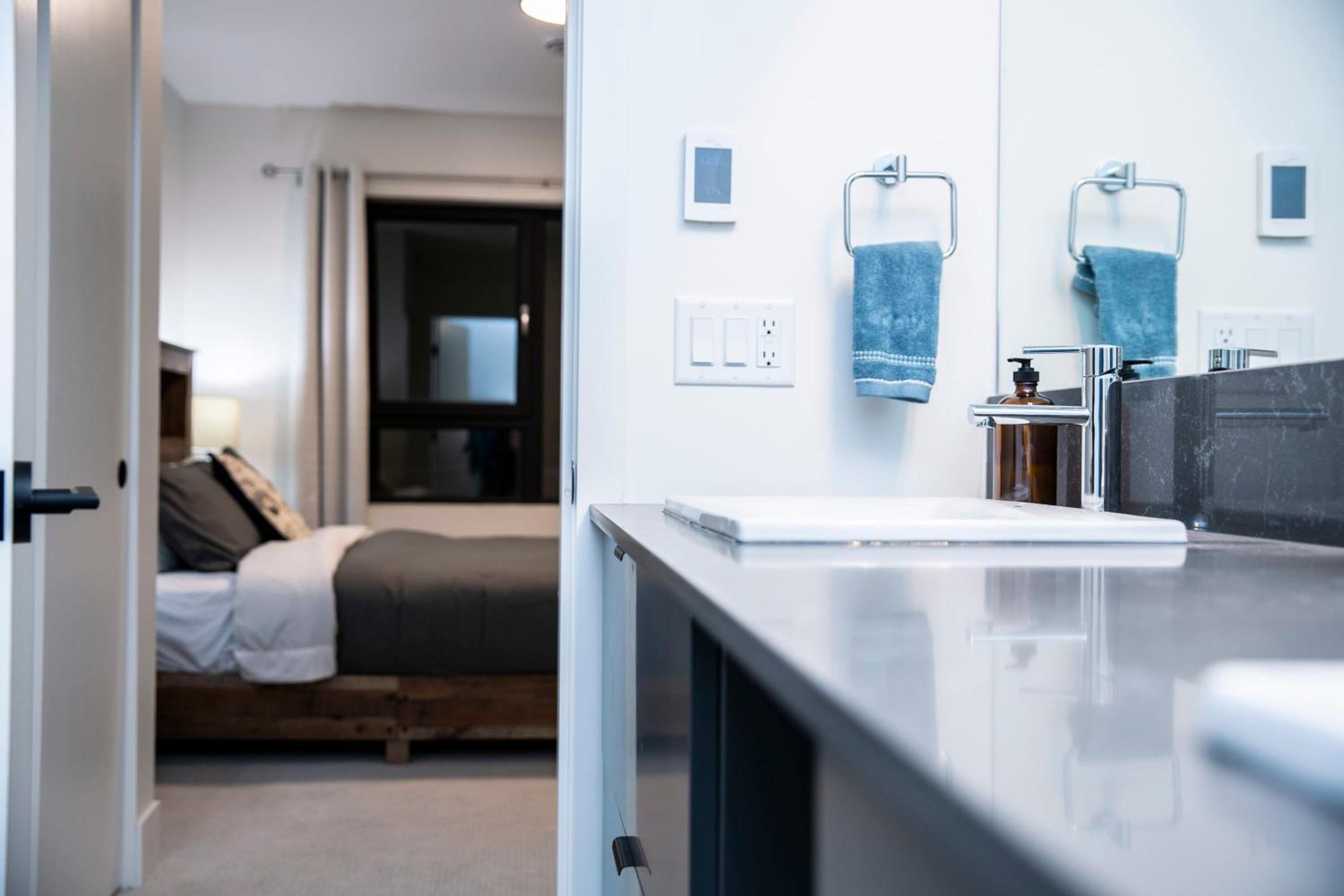 Revelstoke Marvel - Two Bedroom with Hot Tub
