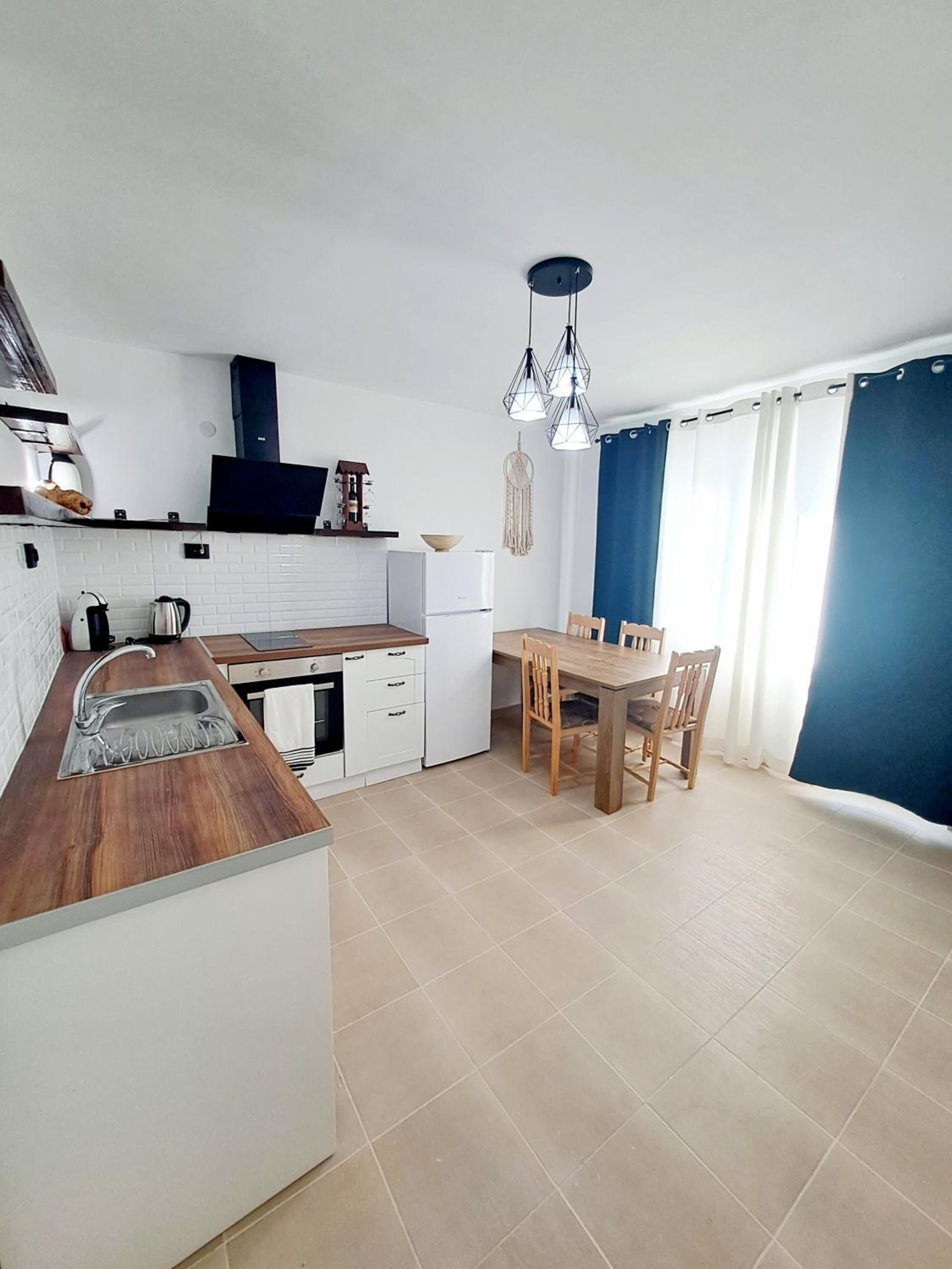 White House Apartments - Boho