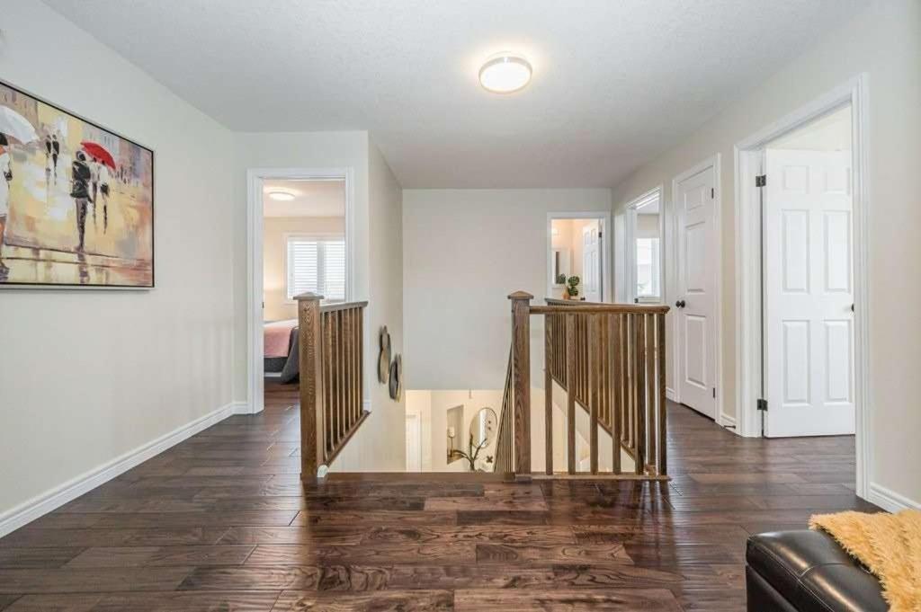 Kitchener Vacations - Cozy Homestay Waterloo Airport II - Property Image 9