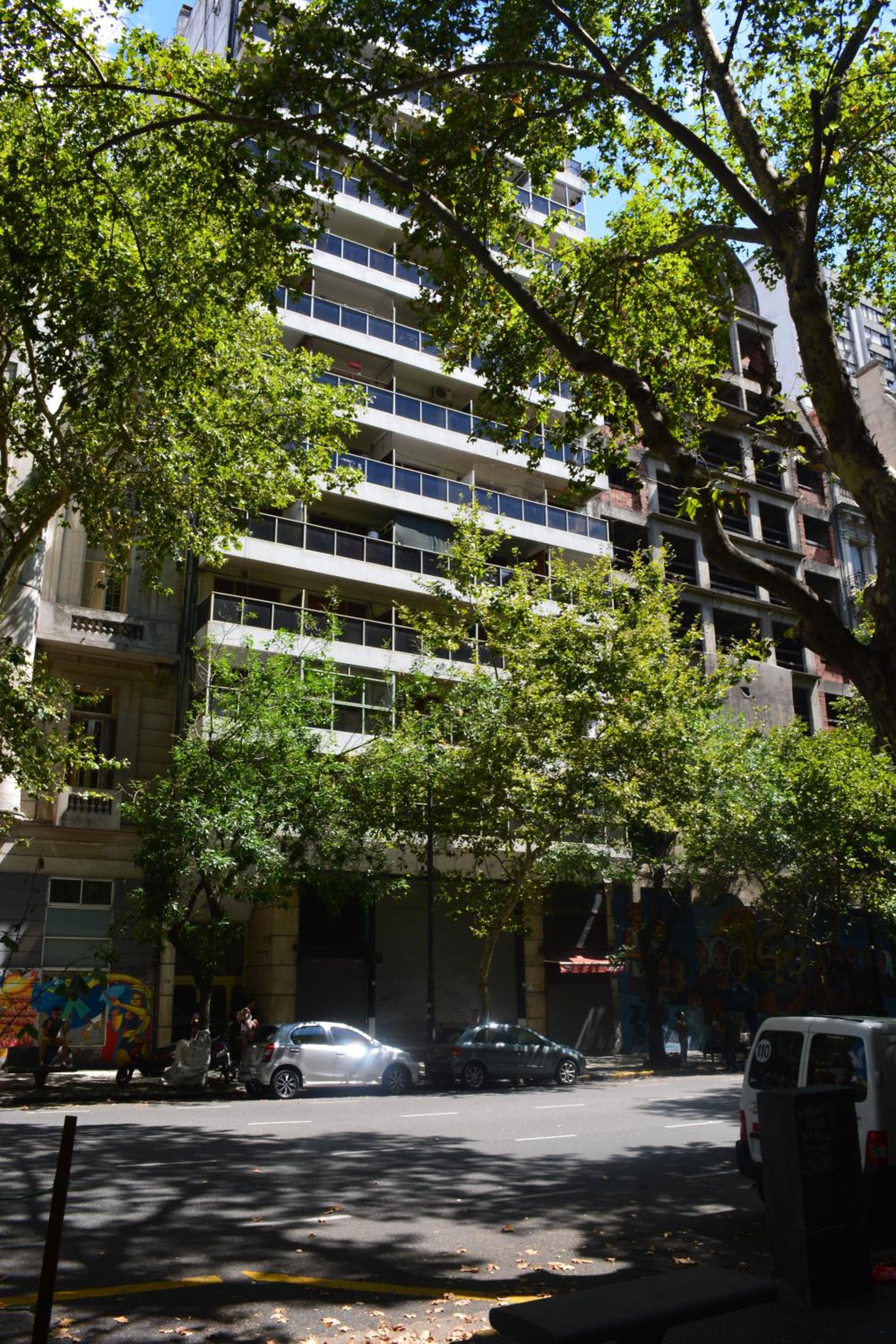 STUDIO AVENIDA
