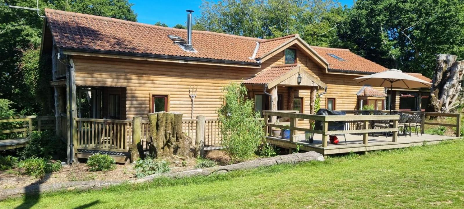 Woodpecker Lodge