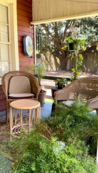 Wensel Cottage in downtown Natchez view 5