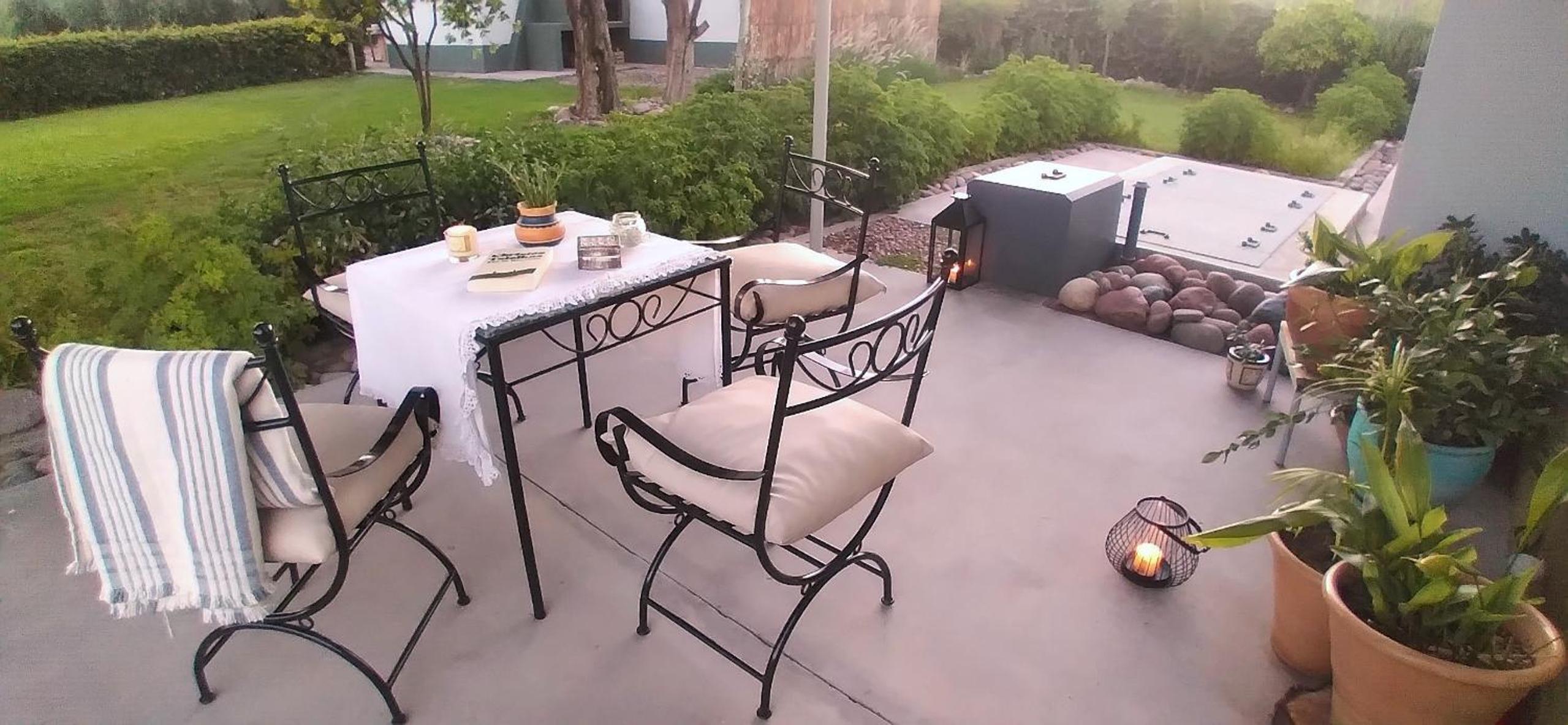 Boutique Vineyard and Wine Lodge