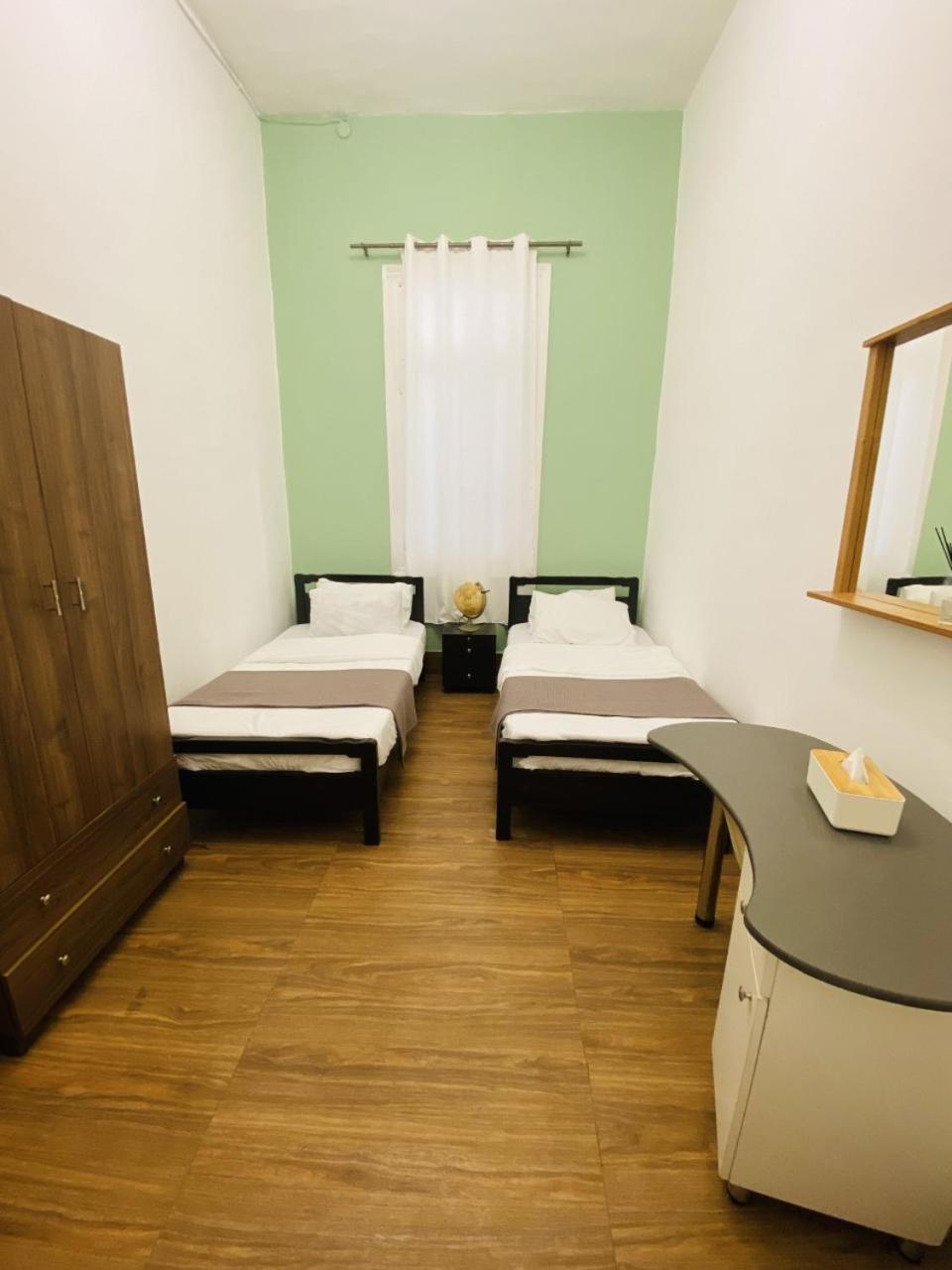 City Hostel Dormitory