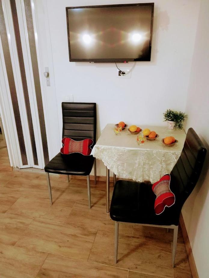 Apartma SunySun