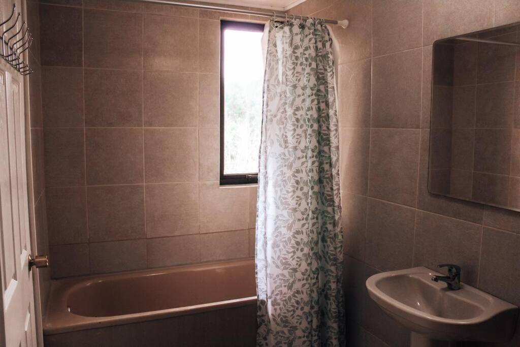 Hermoso Apartamento con Piscina, Tinaja (adicional) y Animales
