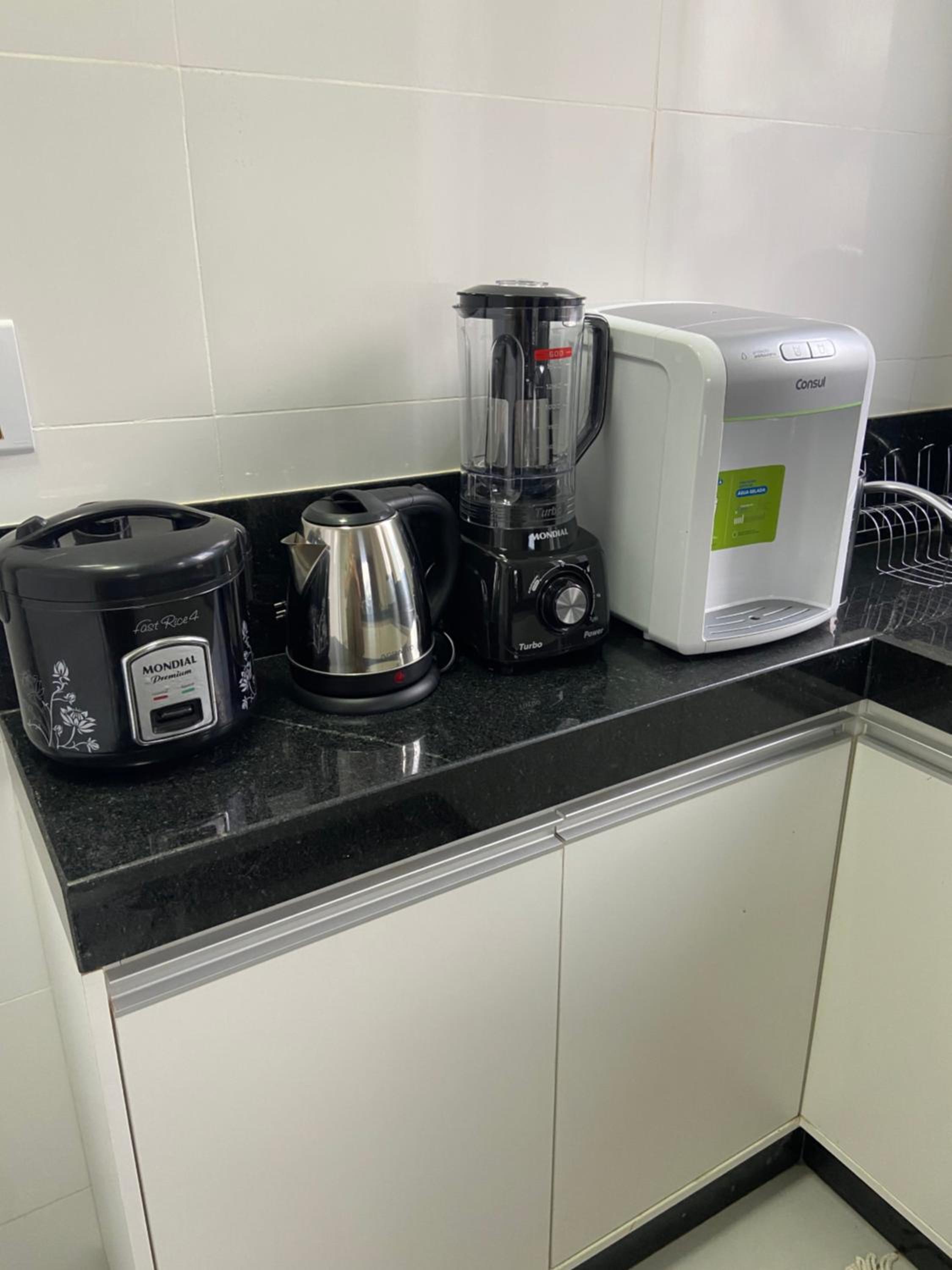 Apartamento com Elevador e Garagem