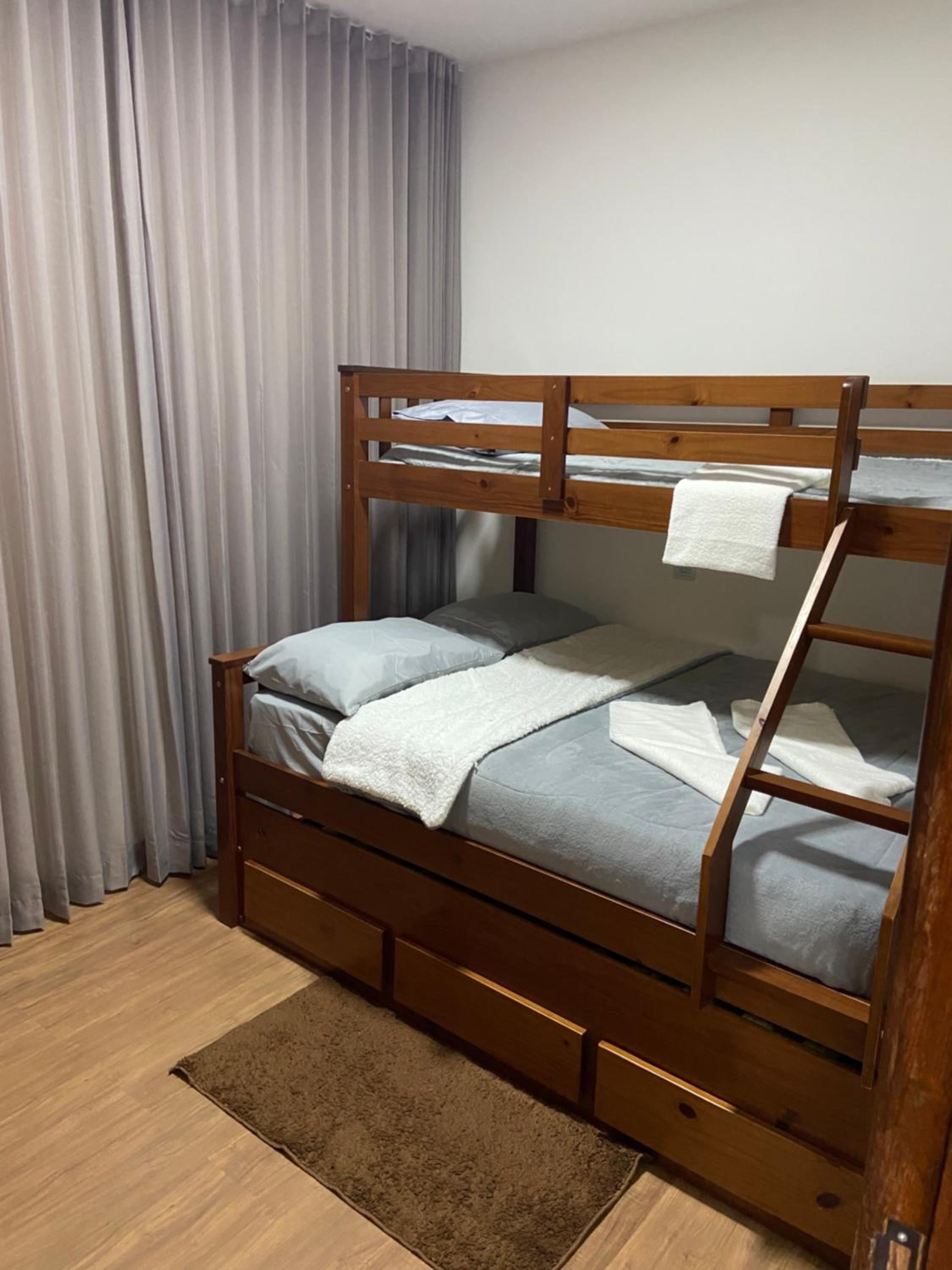 Apartamento com Elevador e Garagem