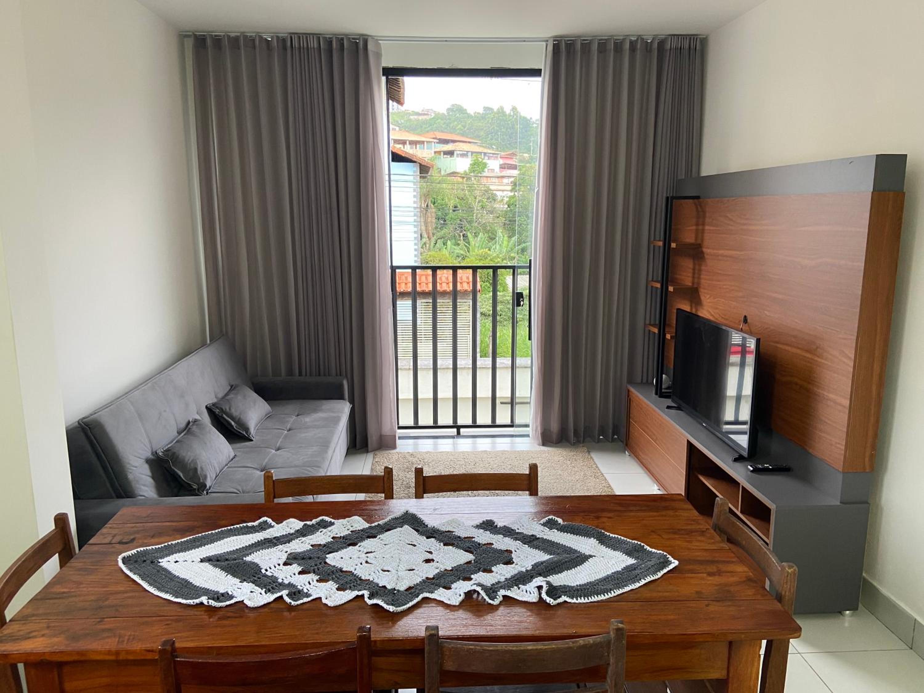 Apartamento com Elevador e Garagem