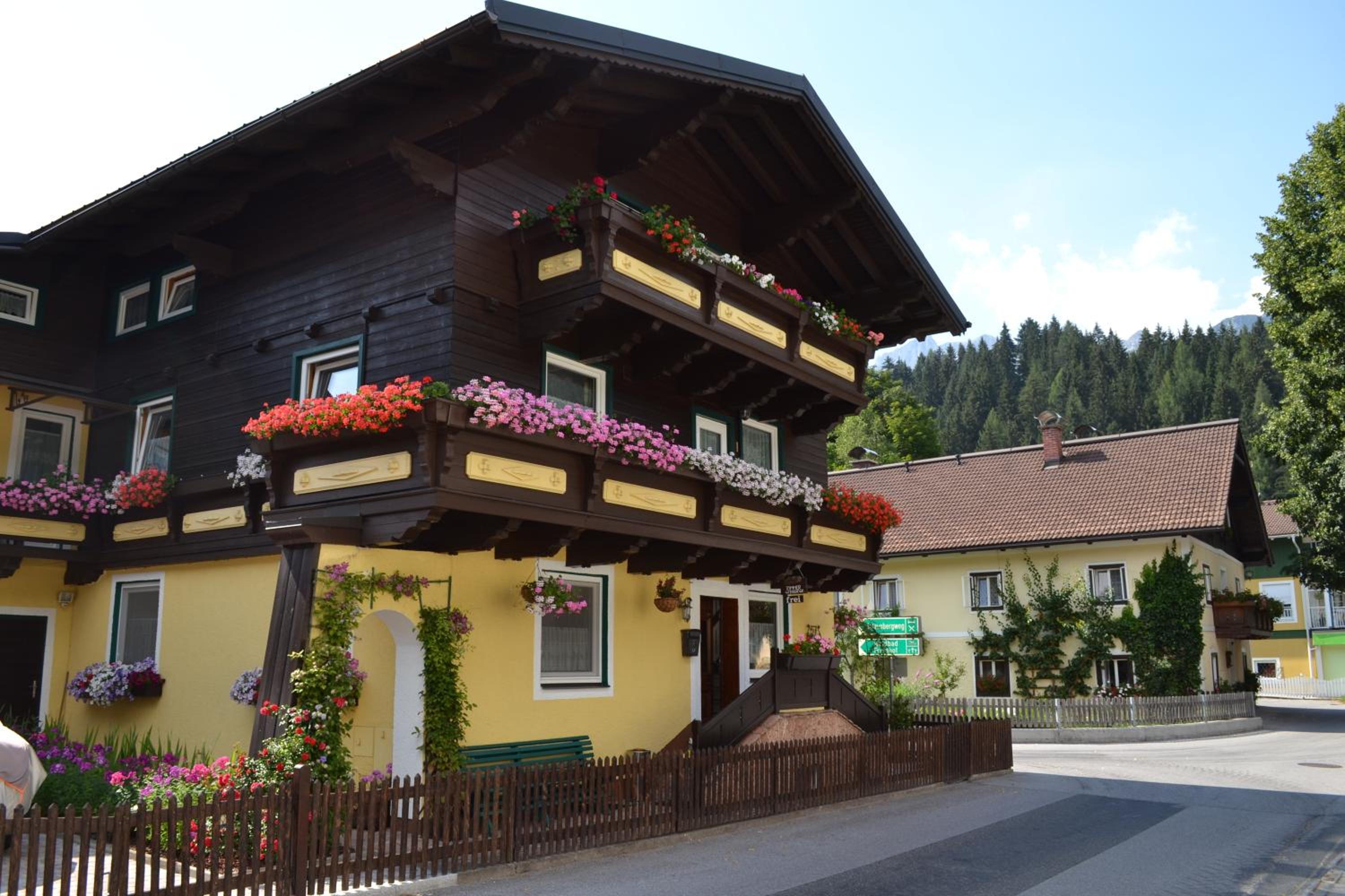 Pension Haus Rohrmoser