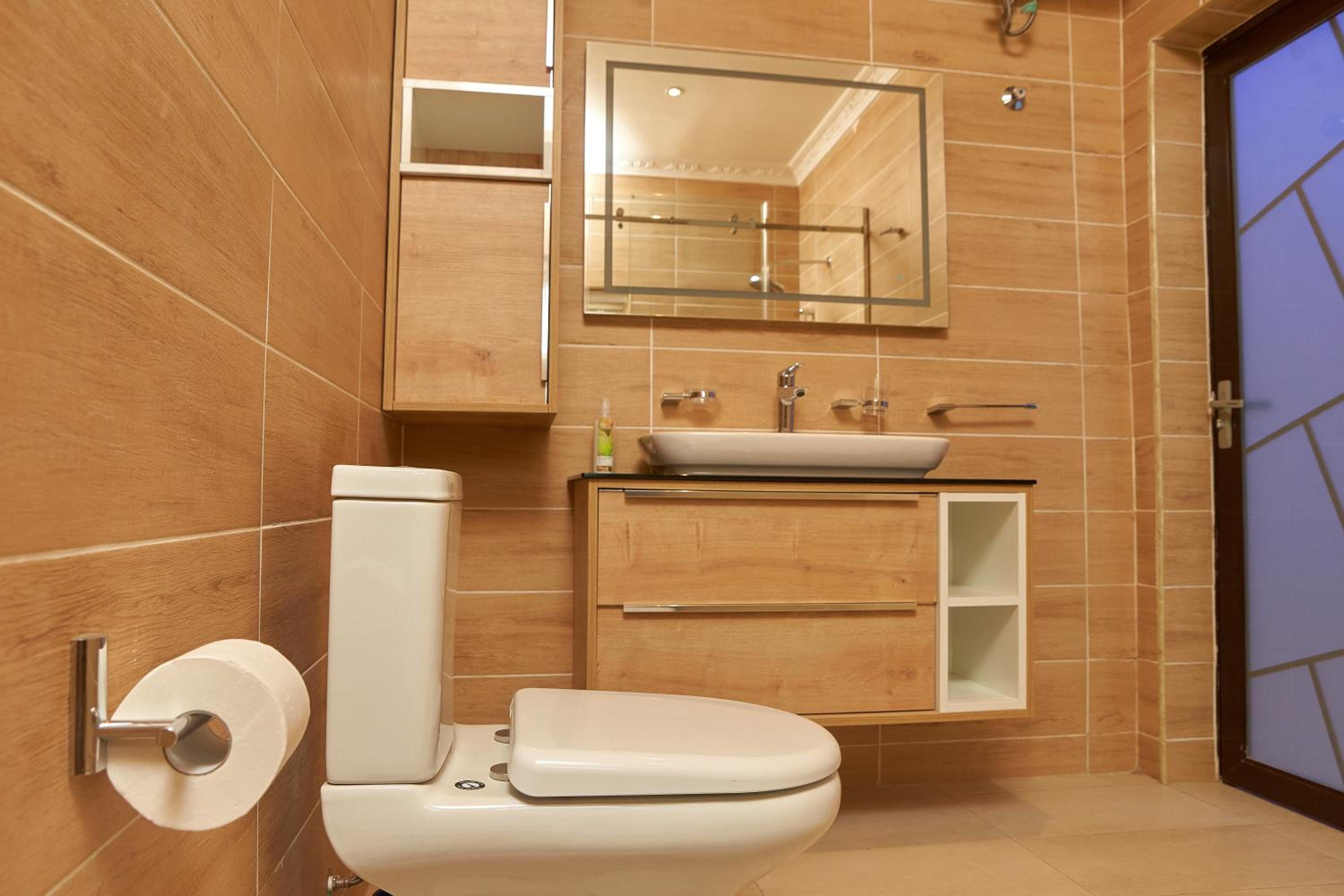 Modern 3 Bed Spacious Apartments
