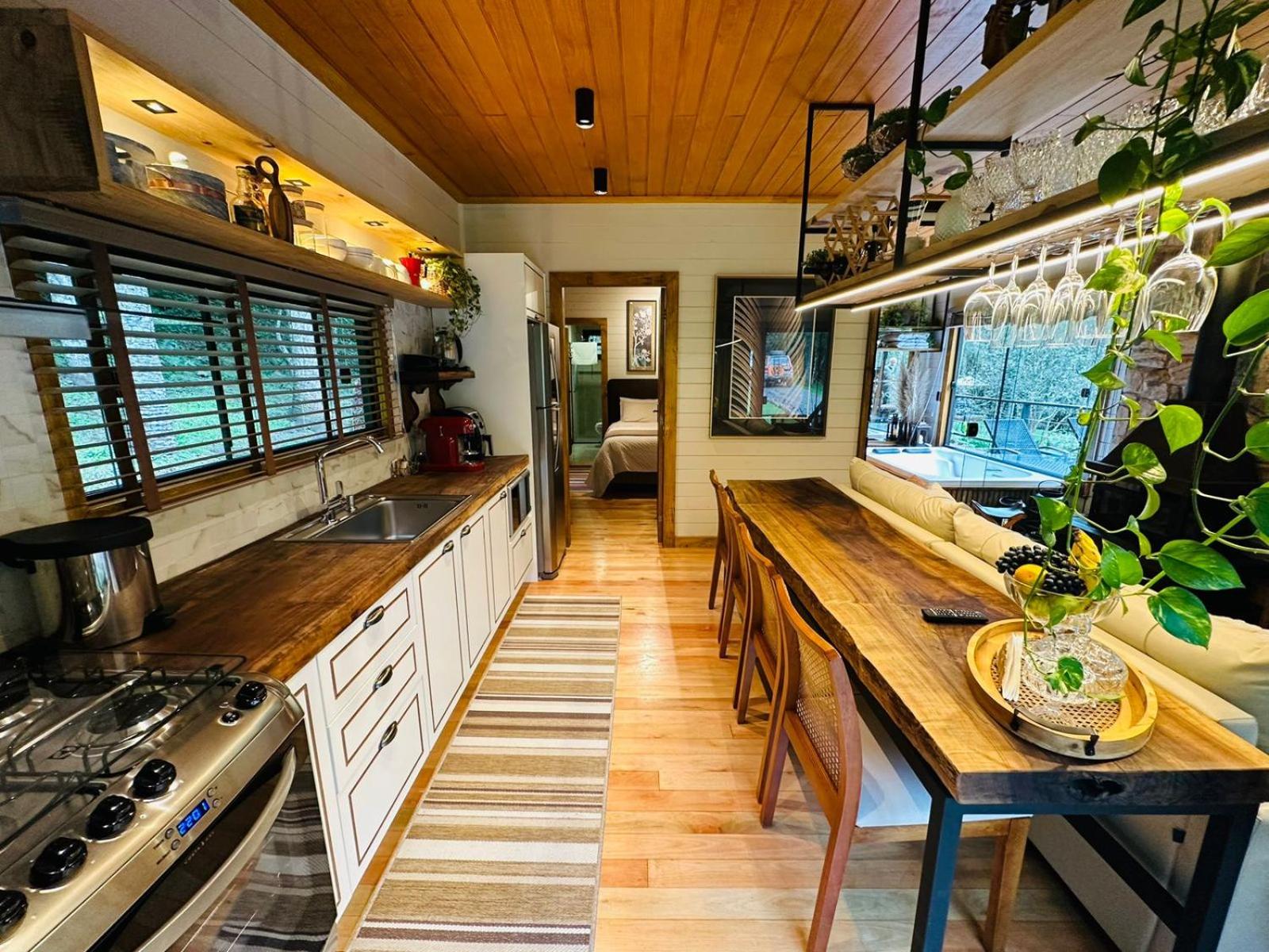 Vale dos Bugres Eco House- Cabana das Flores
