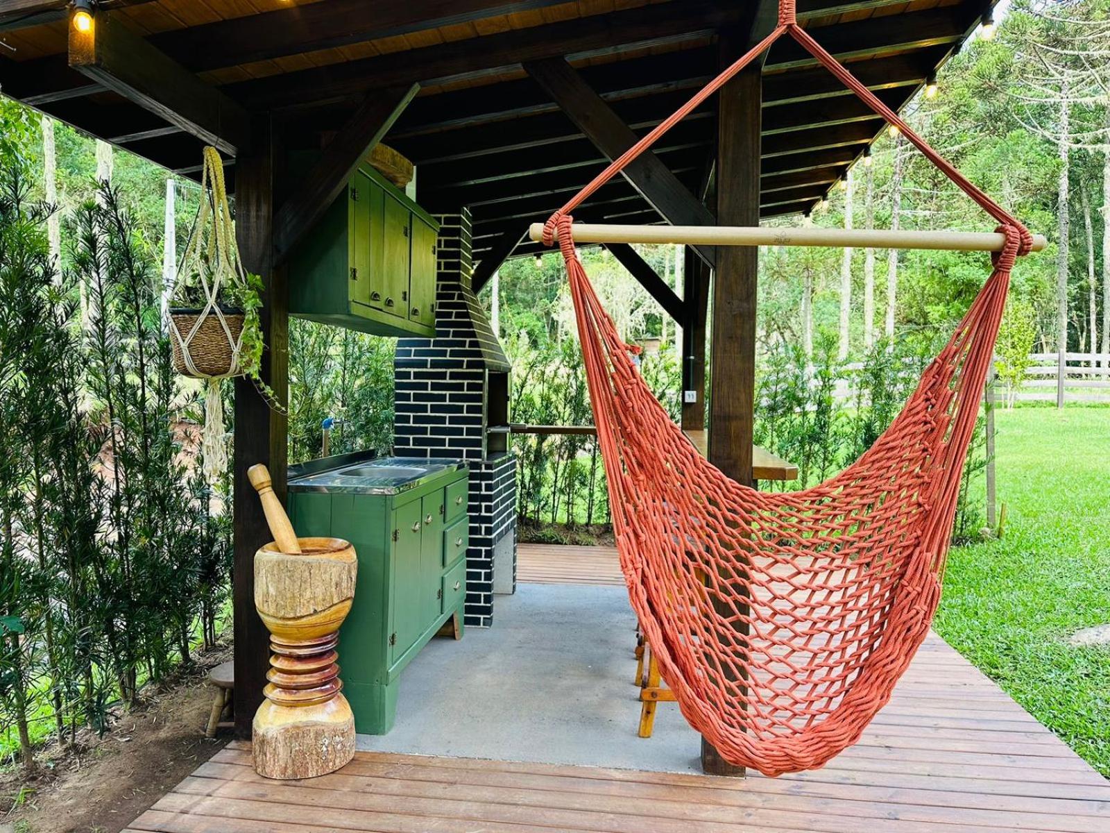 Vale dos Bugres Eco House- Cabana das Flores