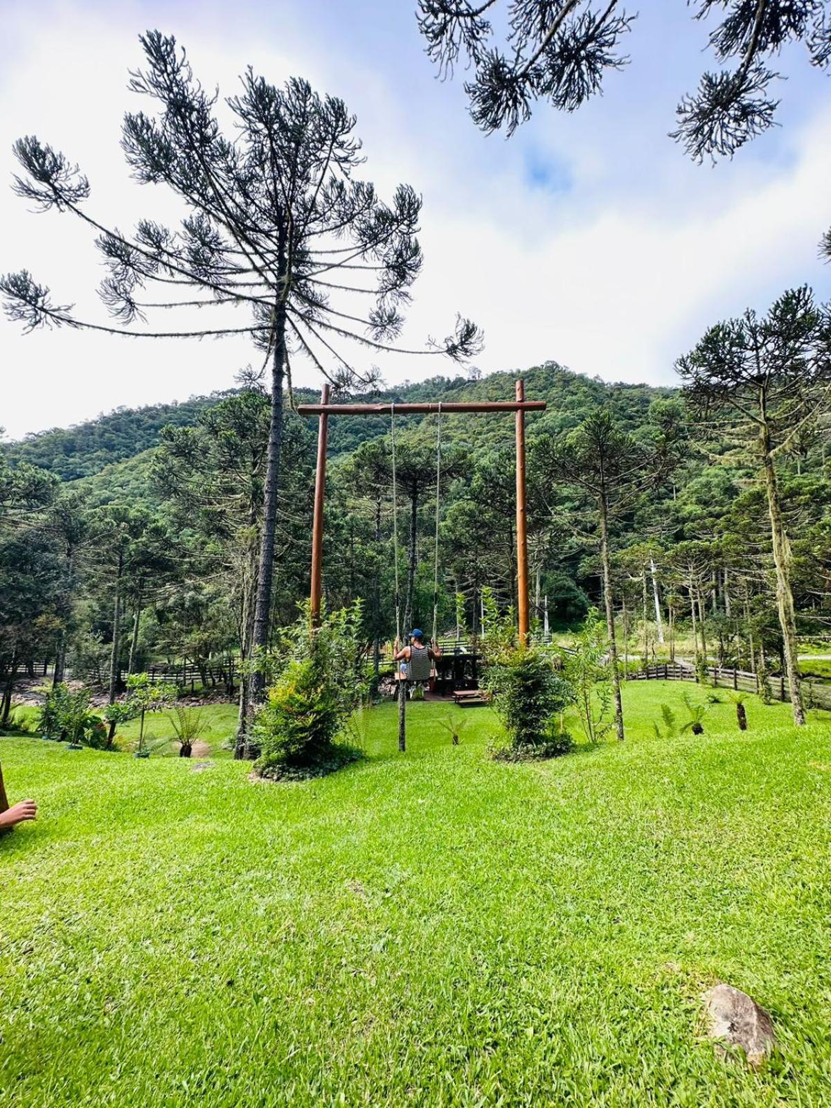 Vale dos Bugres Eco House- Cabana das Flores