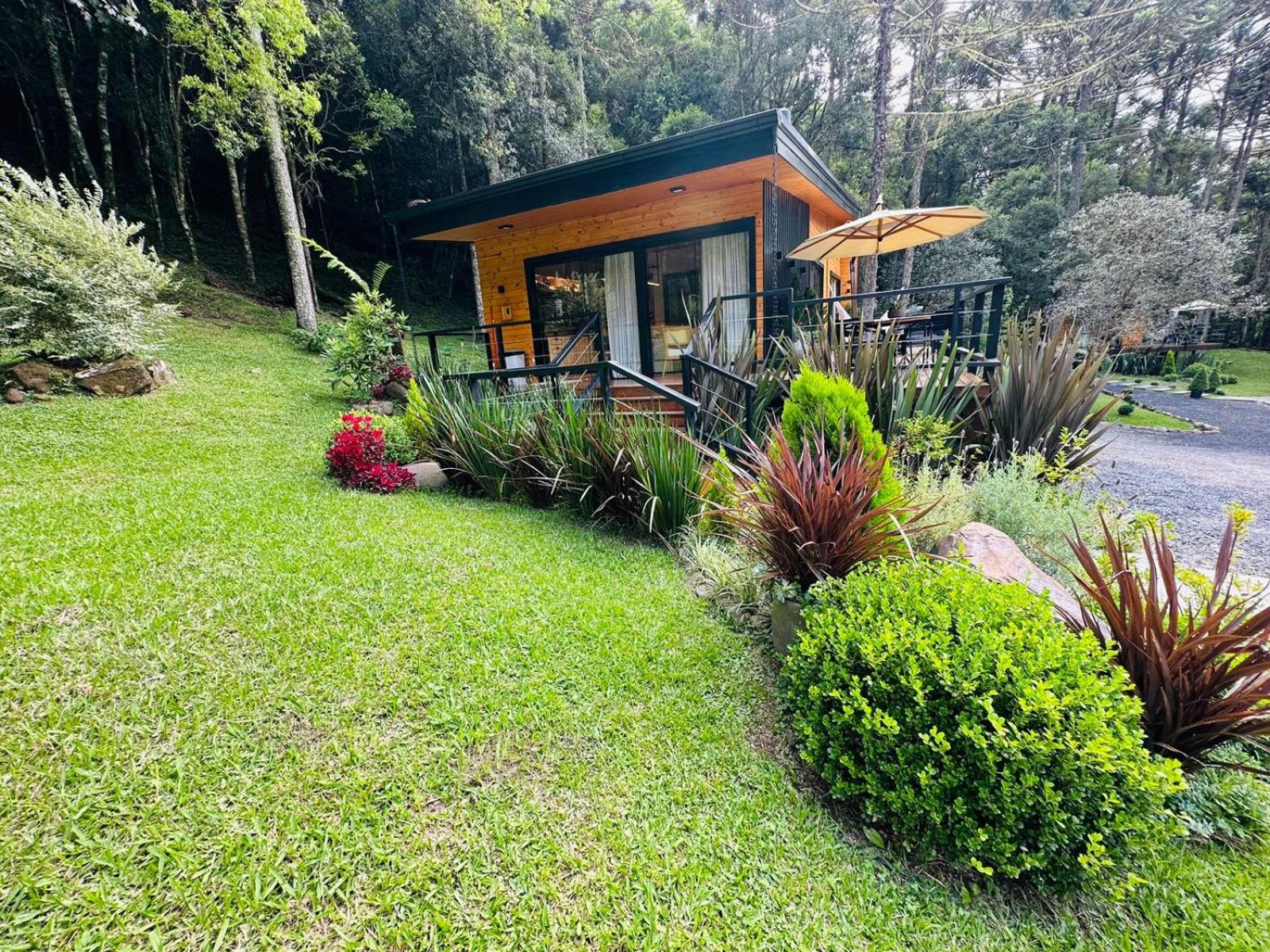 Vale dos Bugres Eco House- Cabana das Flores