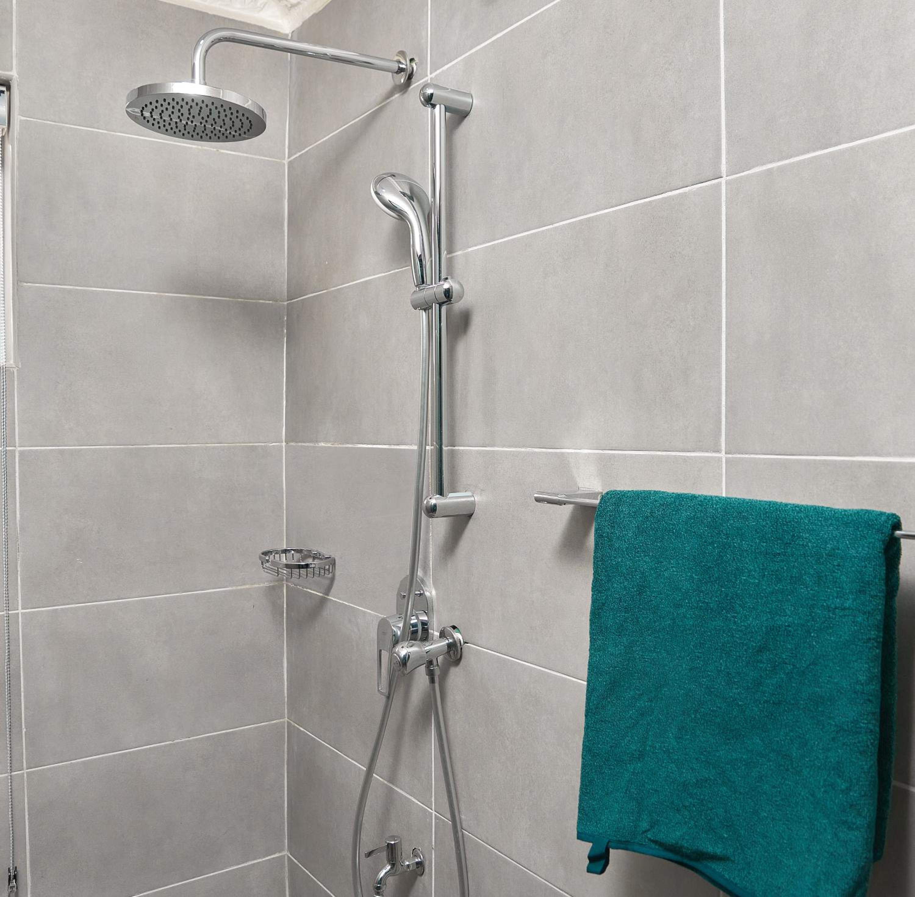 Modern 3 Bed Spacious Apartments