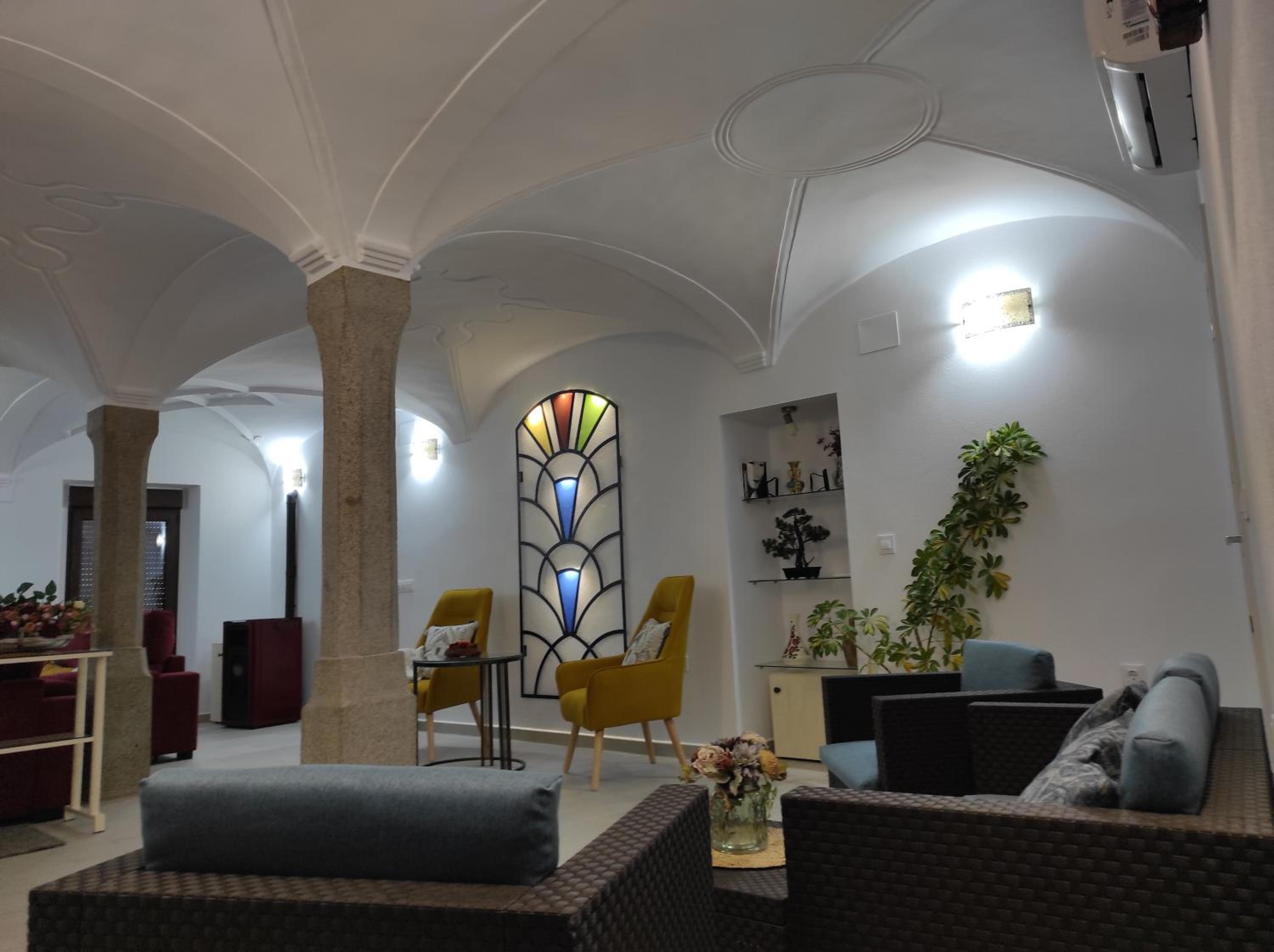 CASA RURAL ELENYR