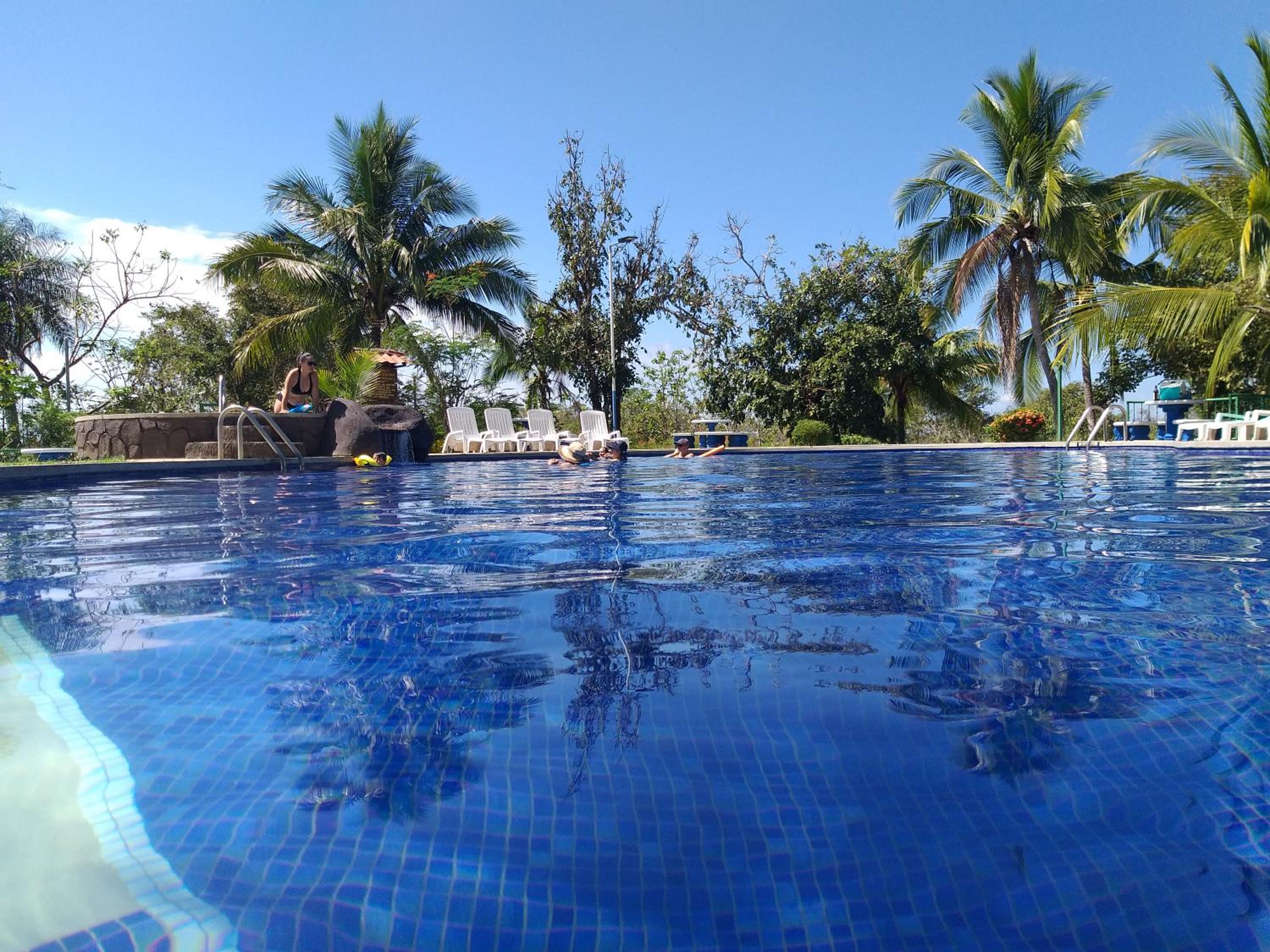 Villa, KOCORU Casa de campo y playa