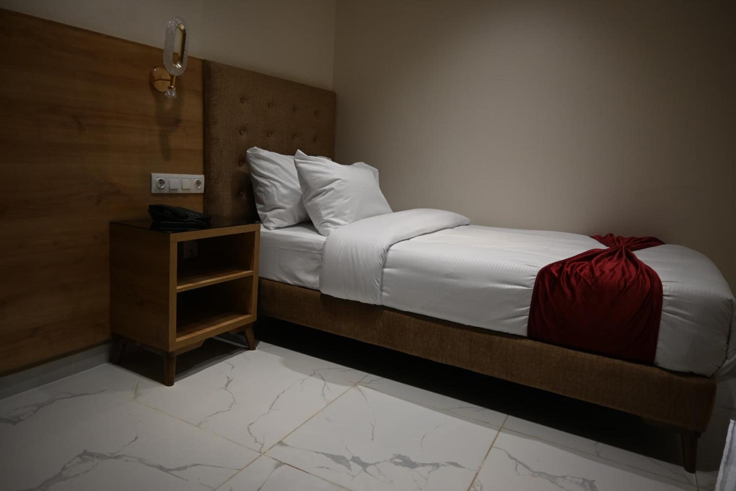Motel Abdelhamid