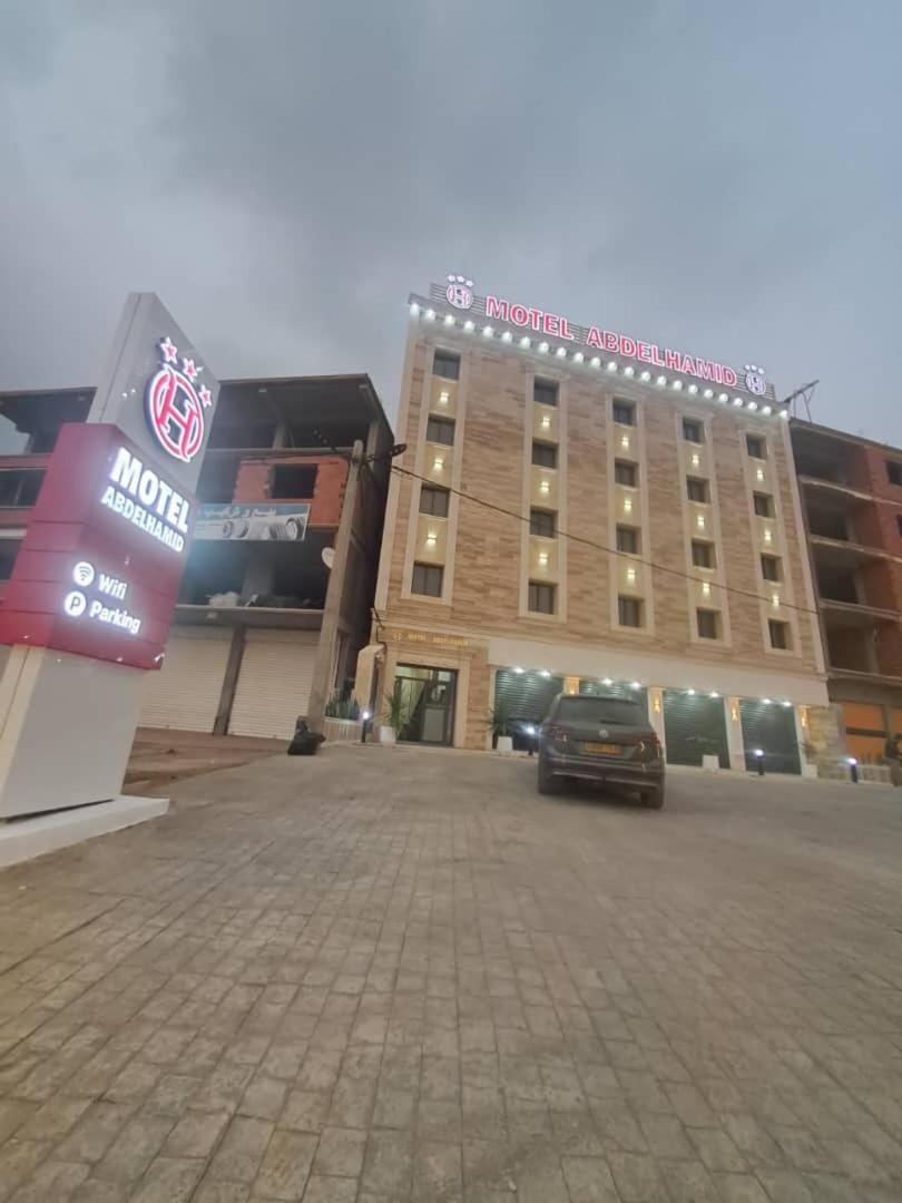 Motel Abdelhamid