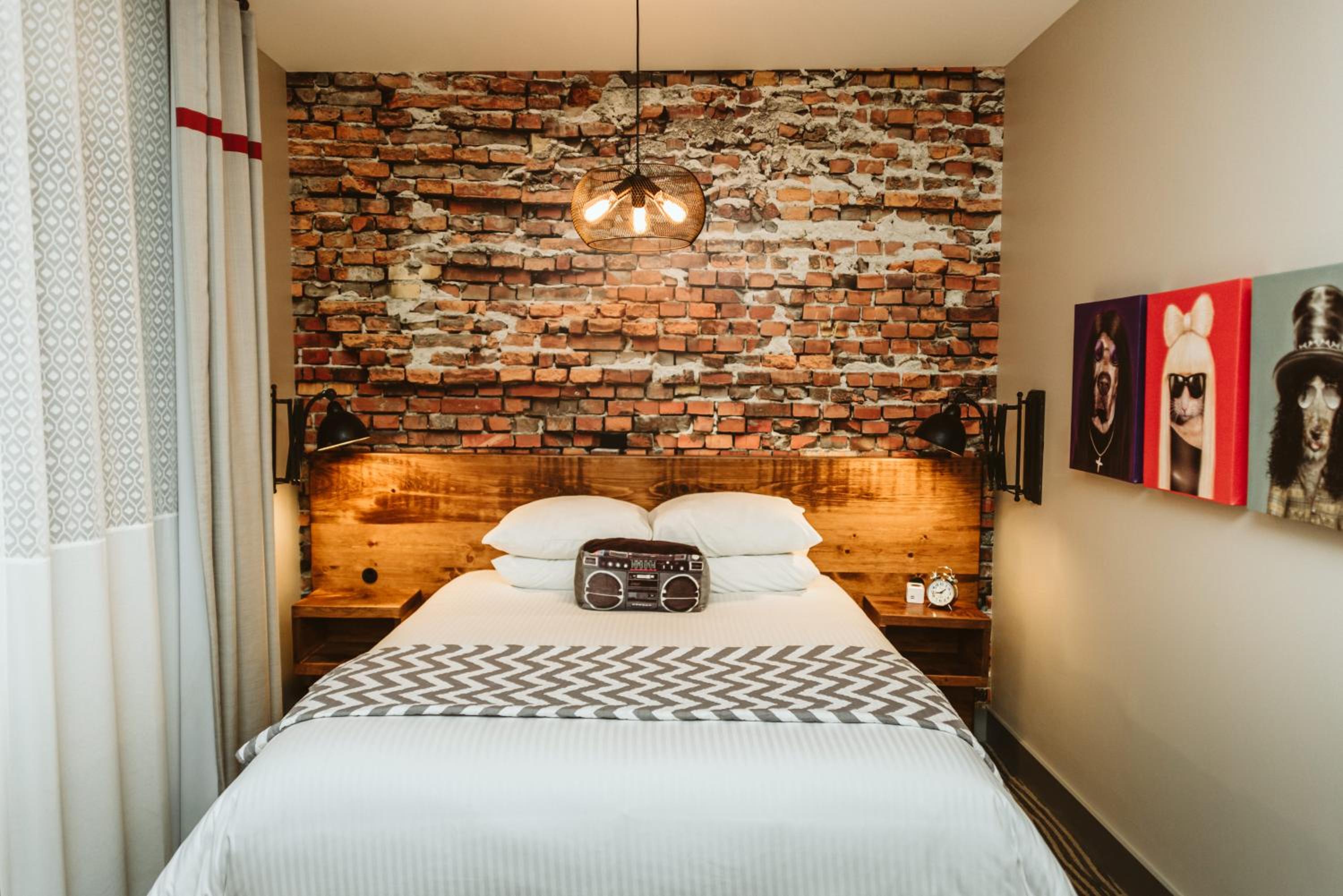The Grove Hotel