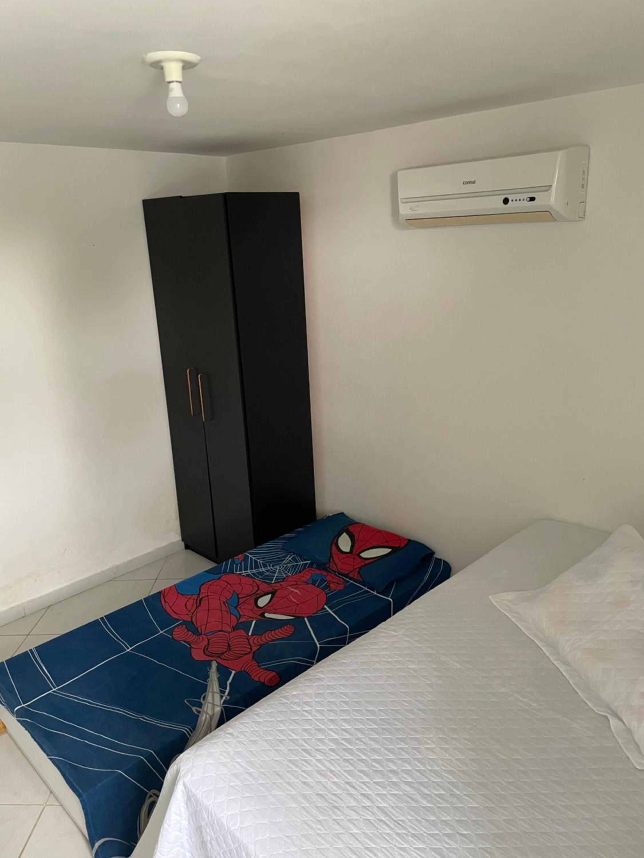 Mar e sol residencial 2 quartos com ar condicionado,500 metros da praia de Jacumã