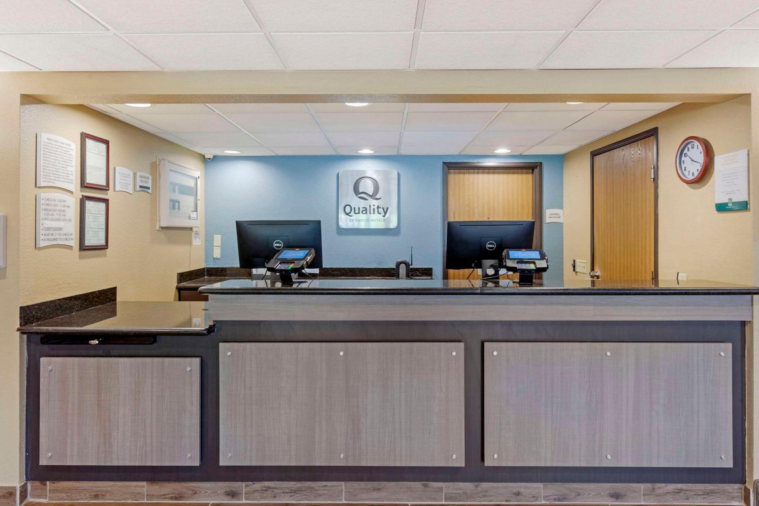 Quality Inn Oshkosh Aviation Park