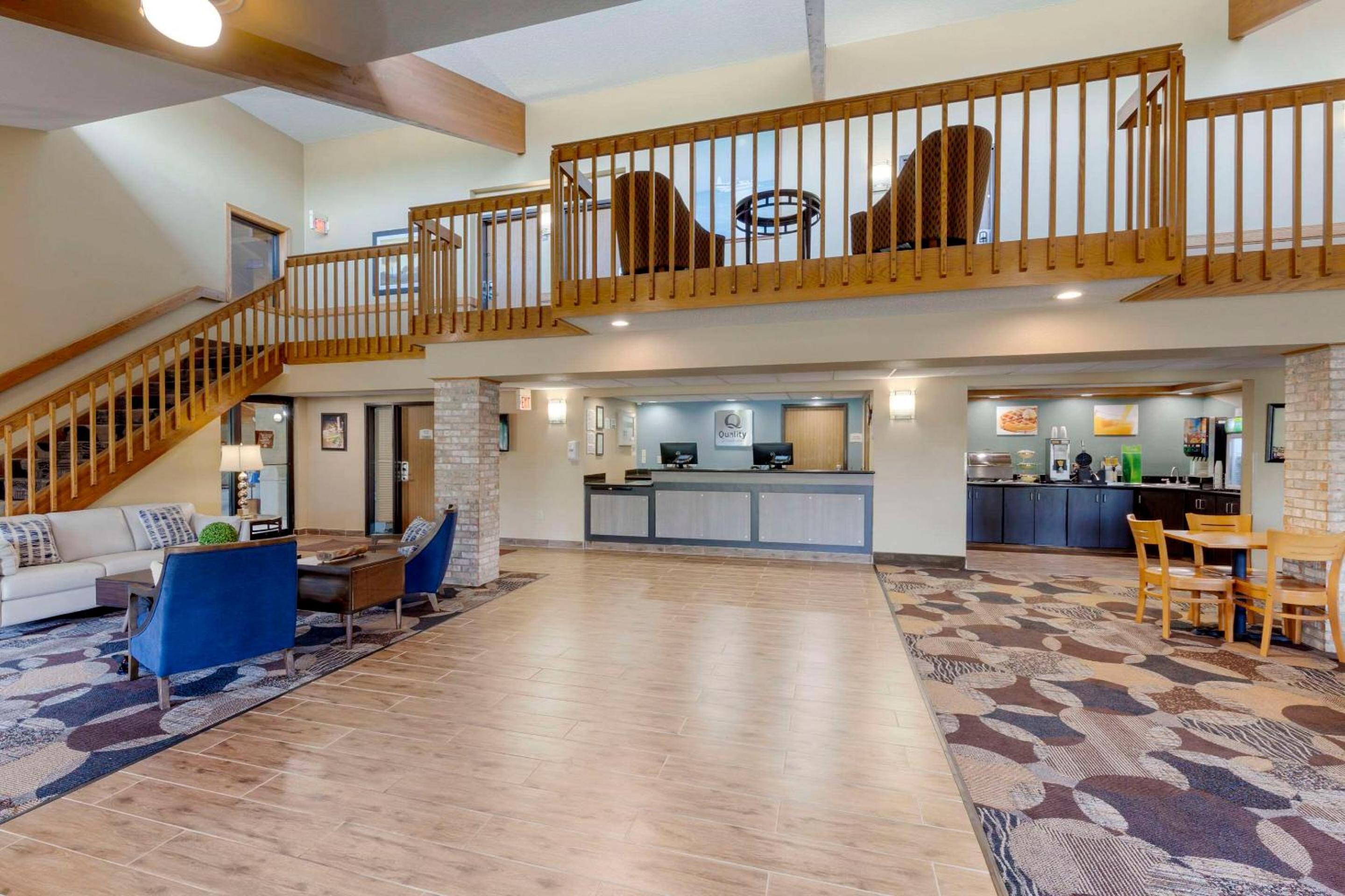 Quality Inn Oshkosh Aviation Park
