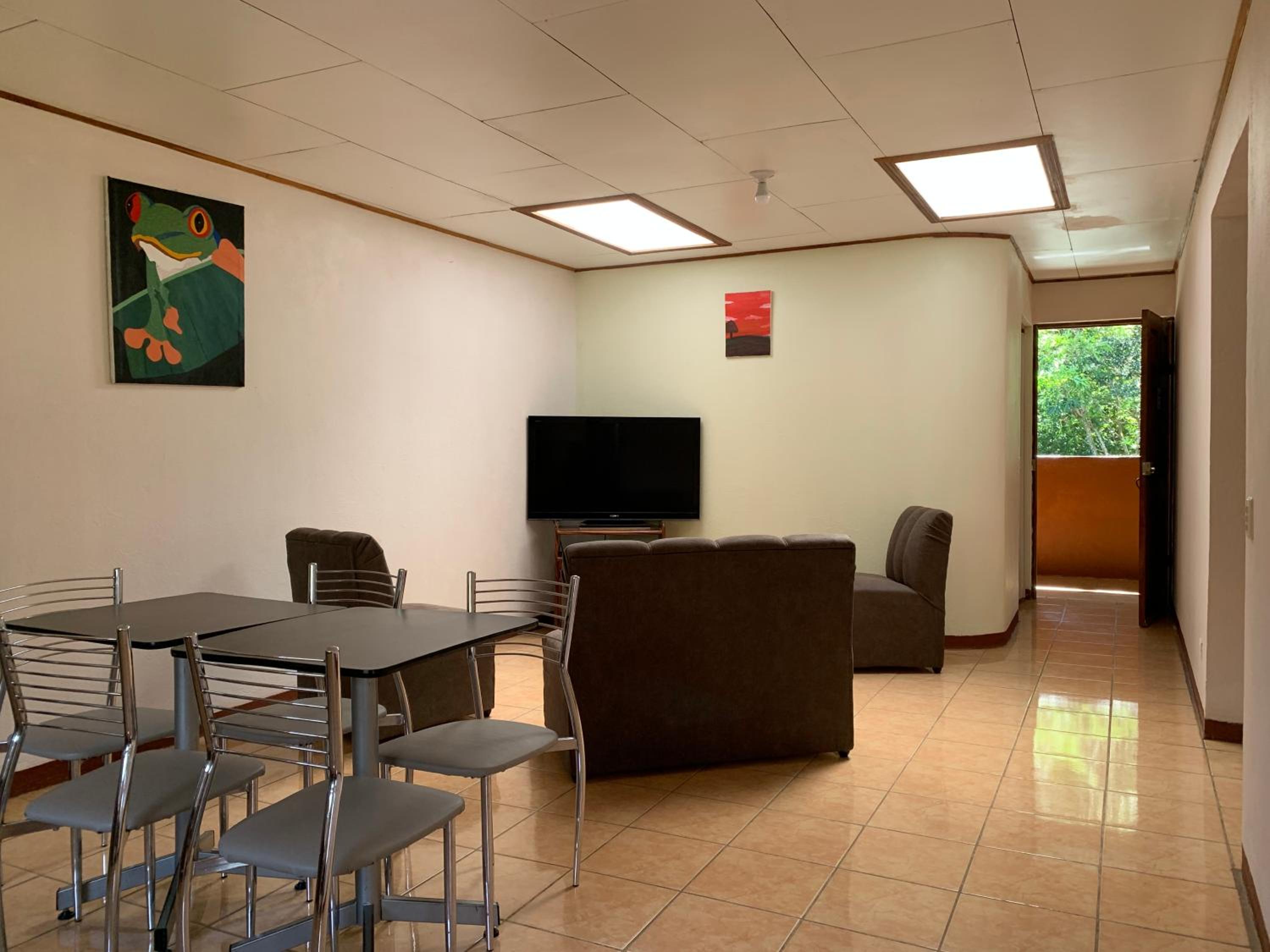 Globi Lodge #5