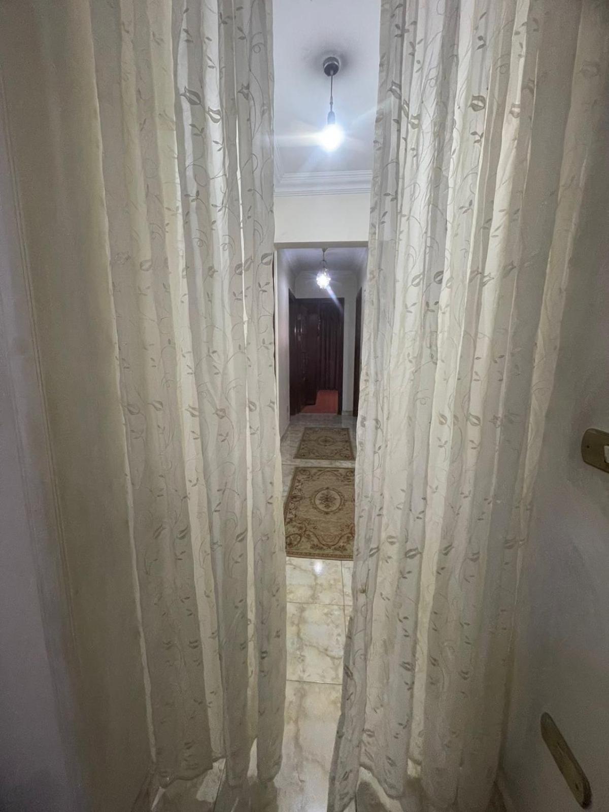 Adam Makram Ebid Hotel