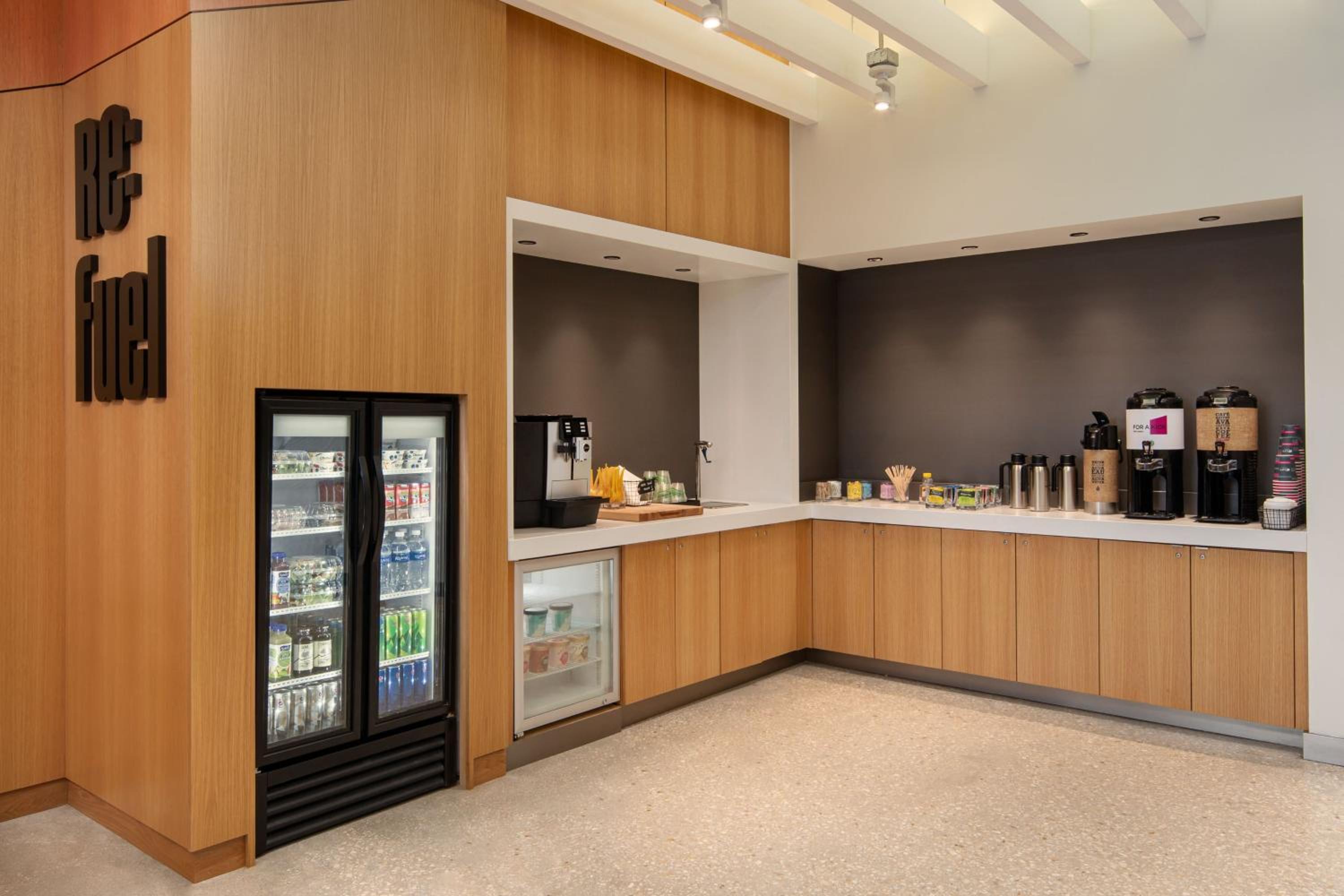 West Palm Beach Vacations - Aloft Delray Beach - Property Image 1