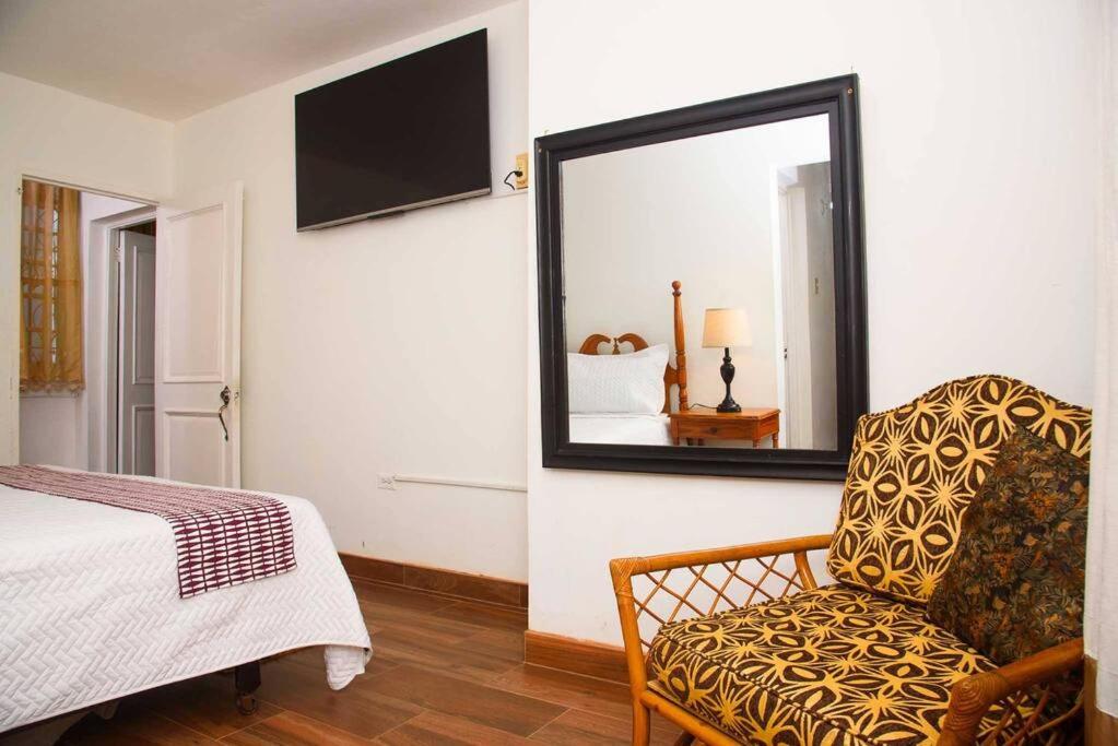 Czar's Citadel-2 Bedroom Apt 23E at Columbus Heights Ocho Rios view 5