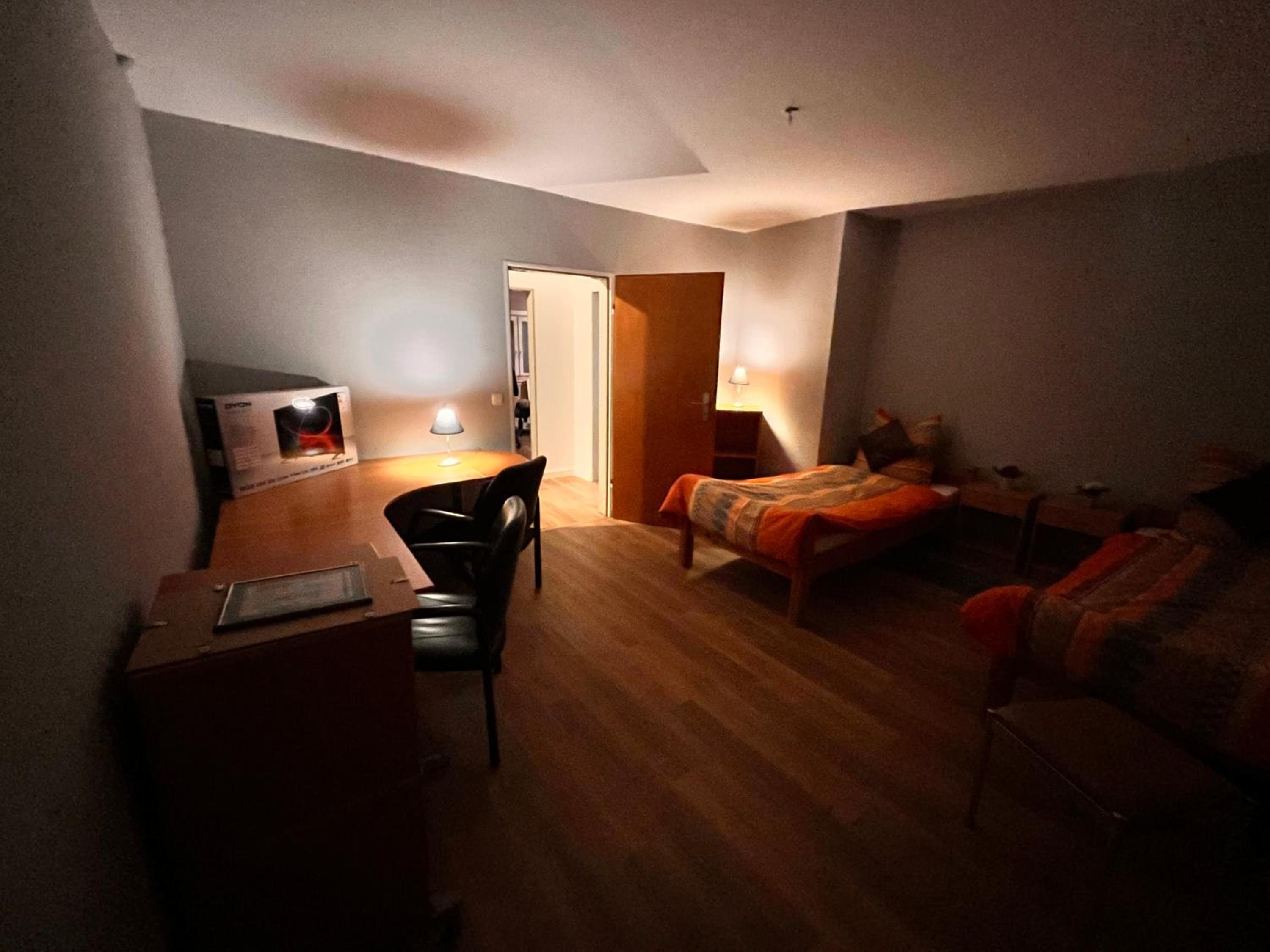 hotel room