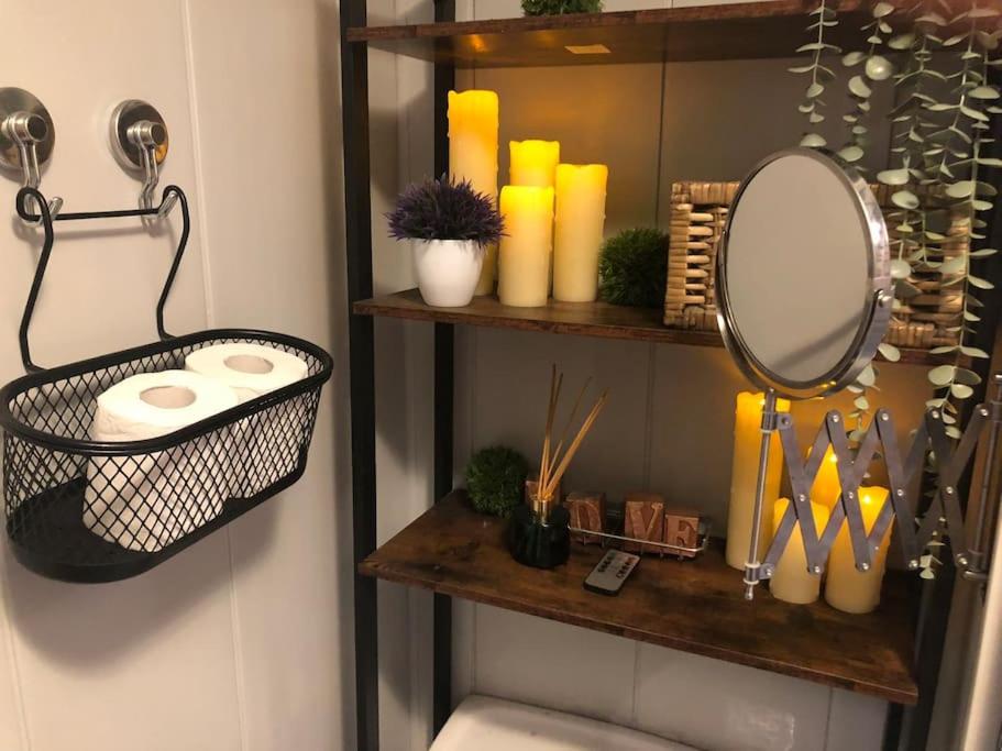 Charming Pheonix Parkside Flat