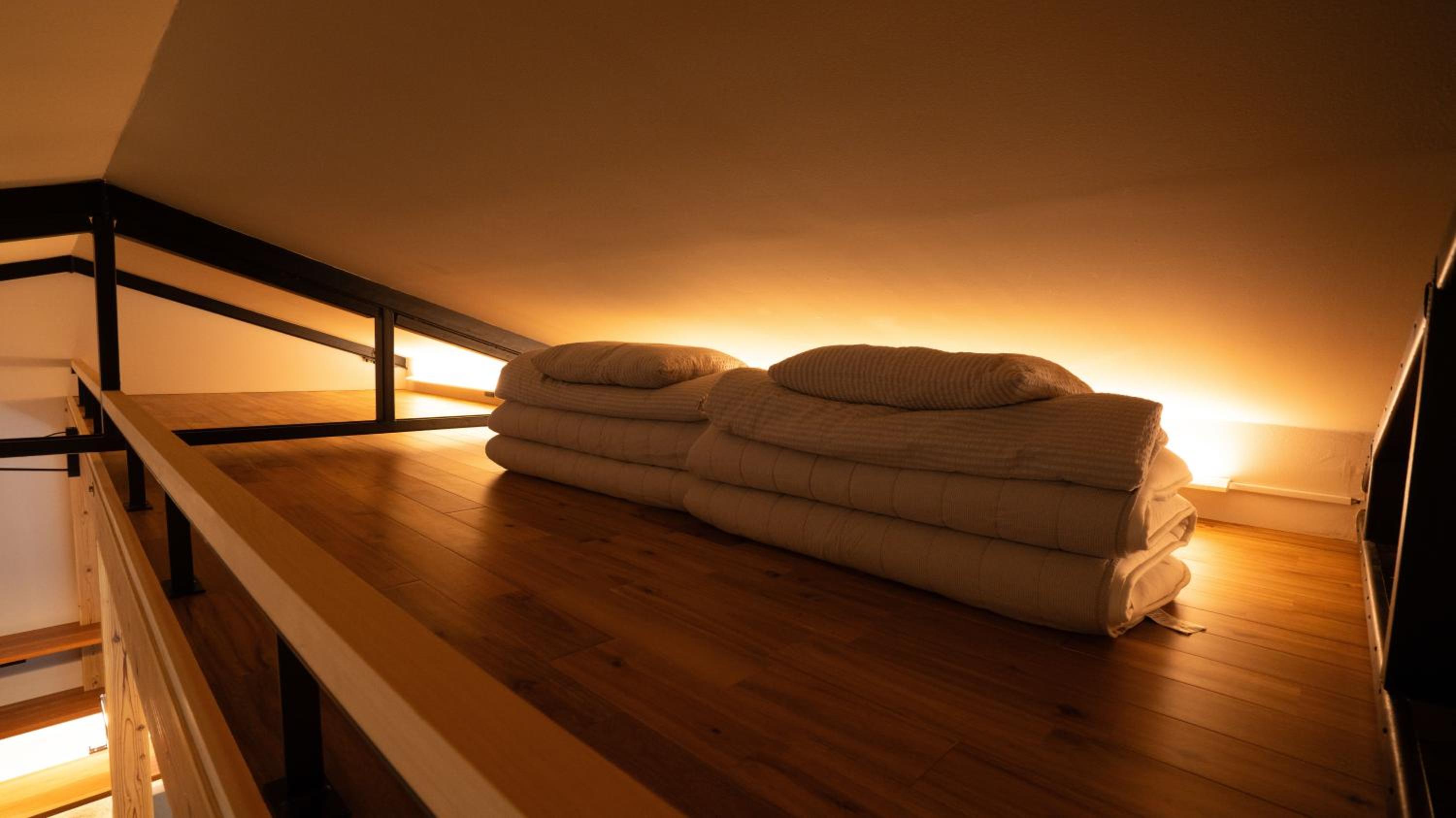 Hotel Re:Plug