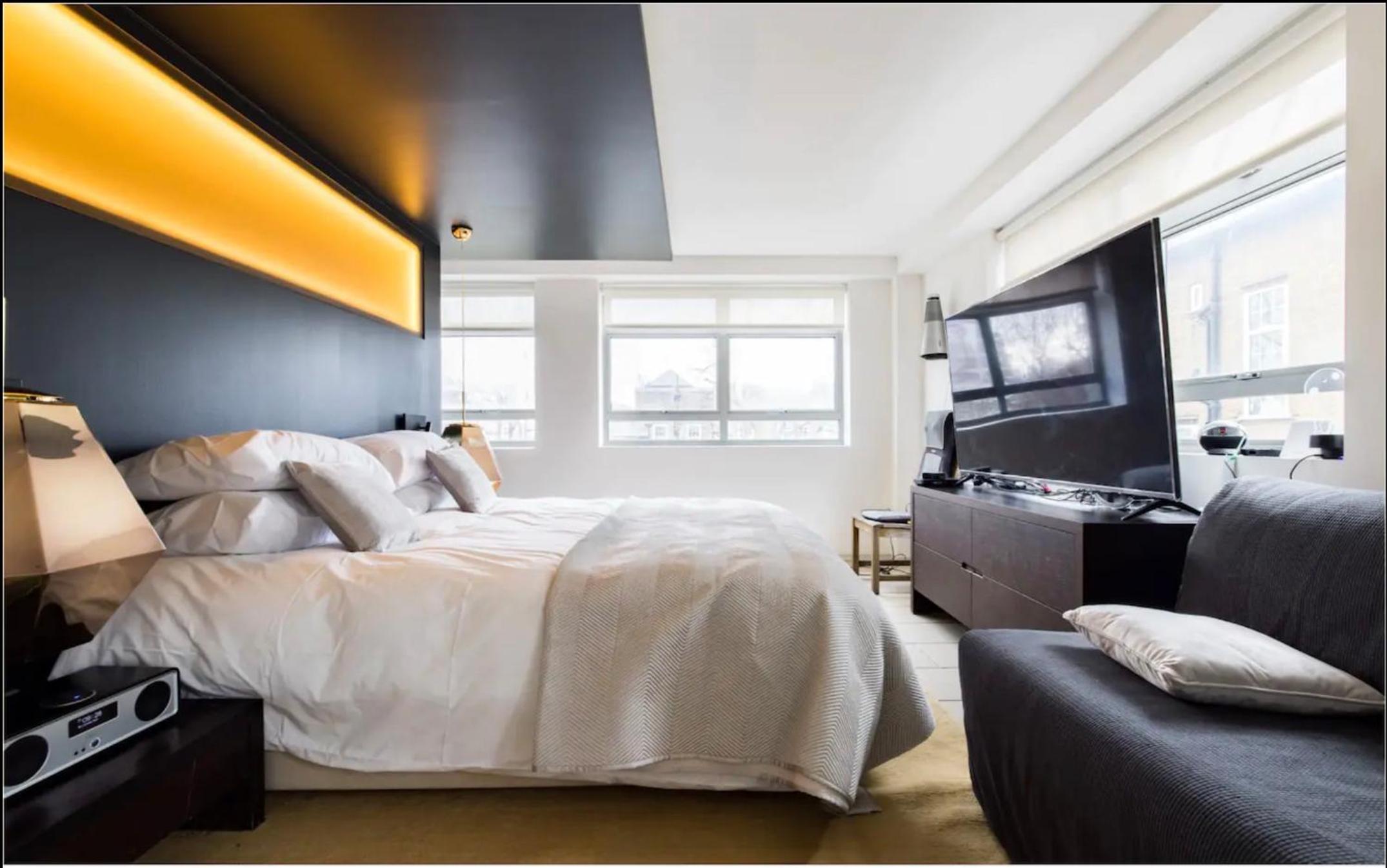 Stunning 3 bedroom, 3 bathroom duplex with terrace