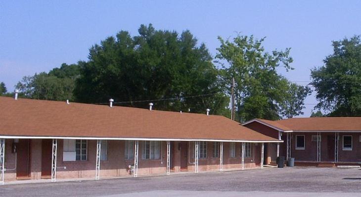 Crestview Inn view 2